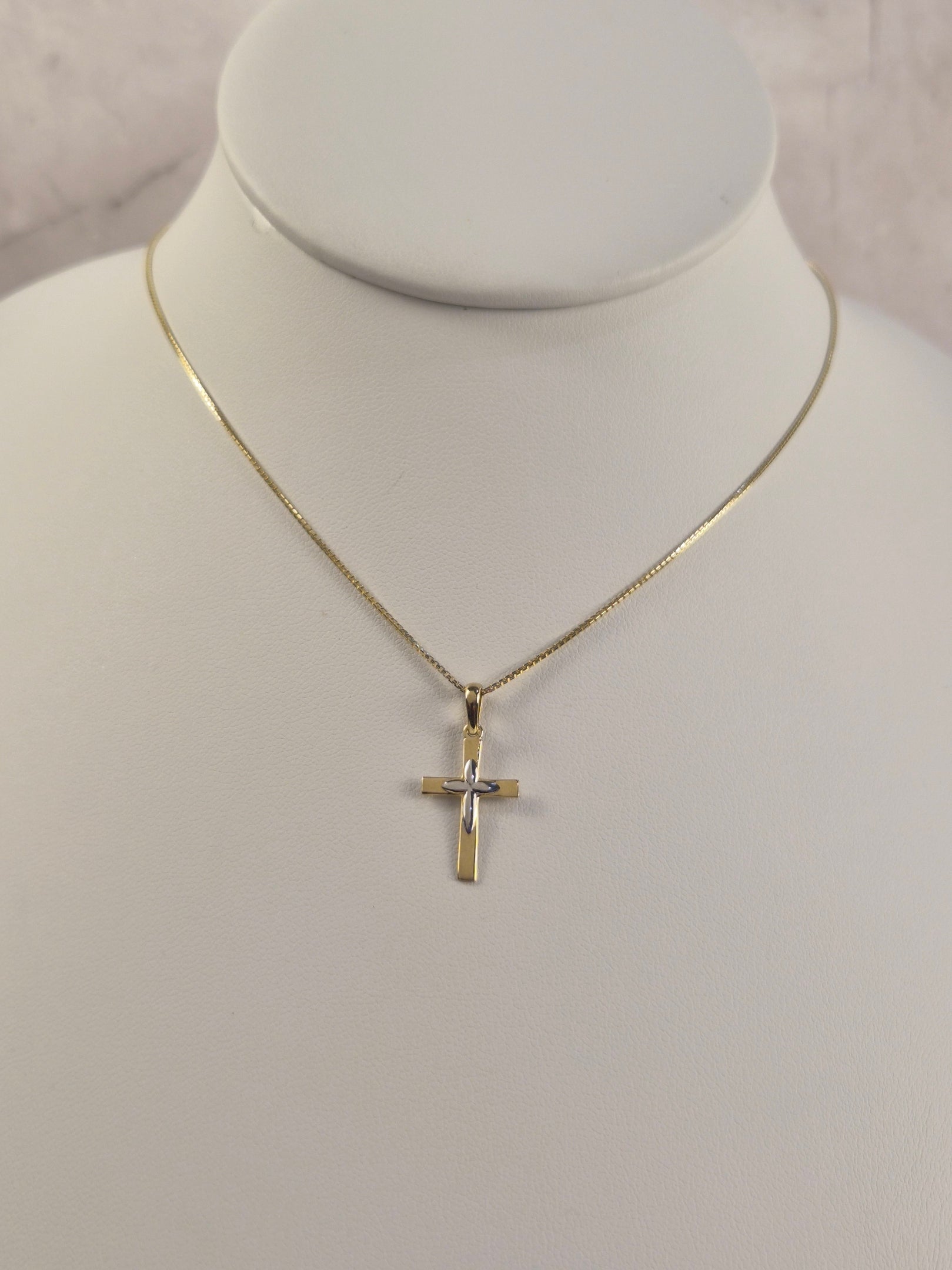 14K Gold Two-Tone Cross Box Chain Set