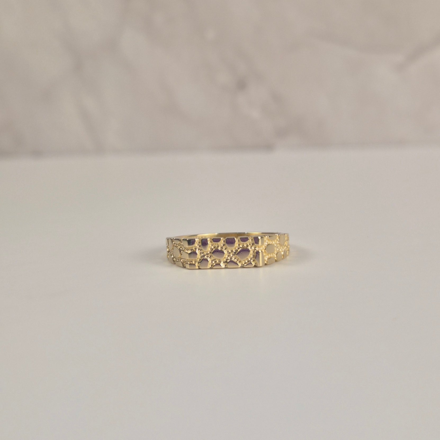 Anillo de pepita de oro de 14 quilates para mujer
