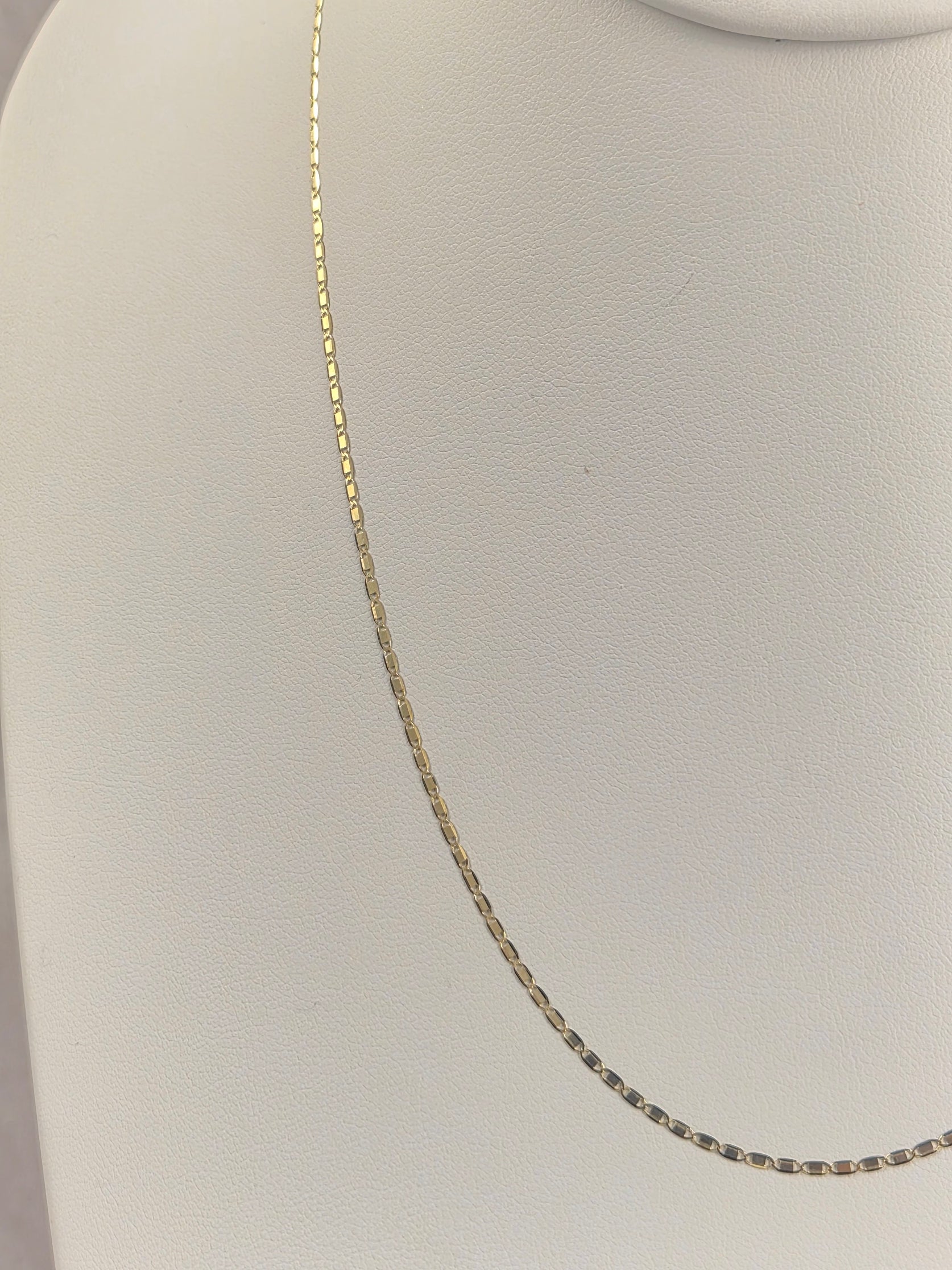 Cadena Valentino de oro de 14K de 1,3 mm
