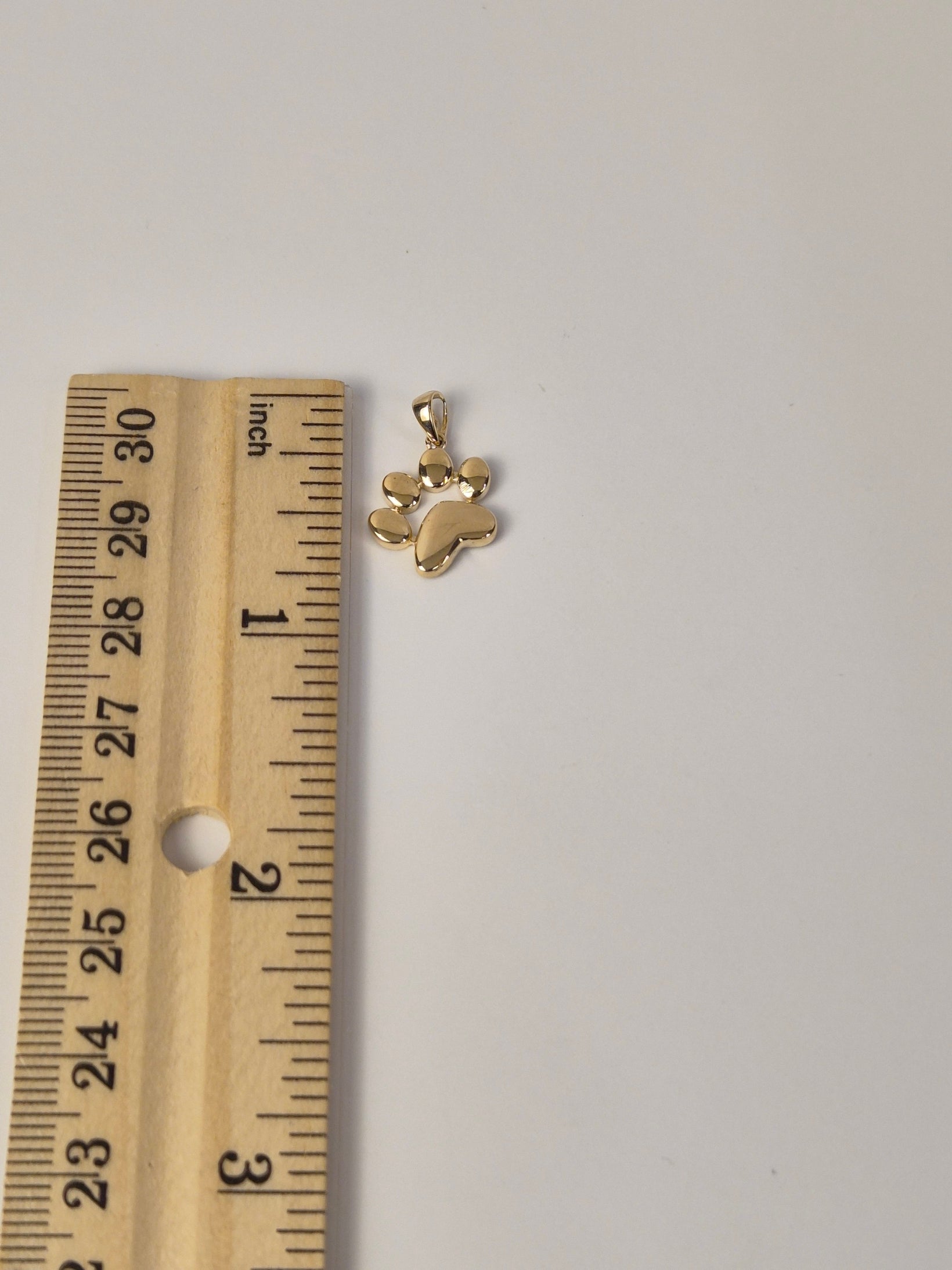 Paw Love – 14K Gold Dog Paw Pendant