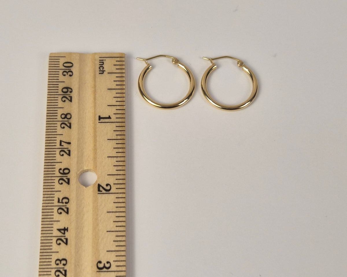 Luna Dainty – 14K Gold Classic Hoop Earrings | 20mm