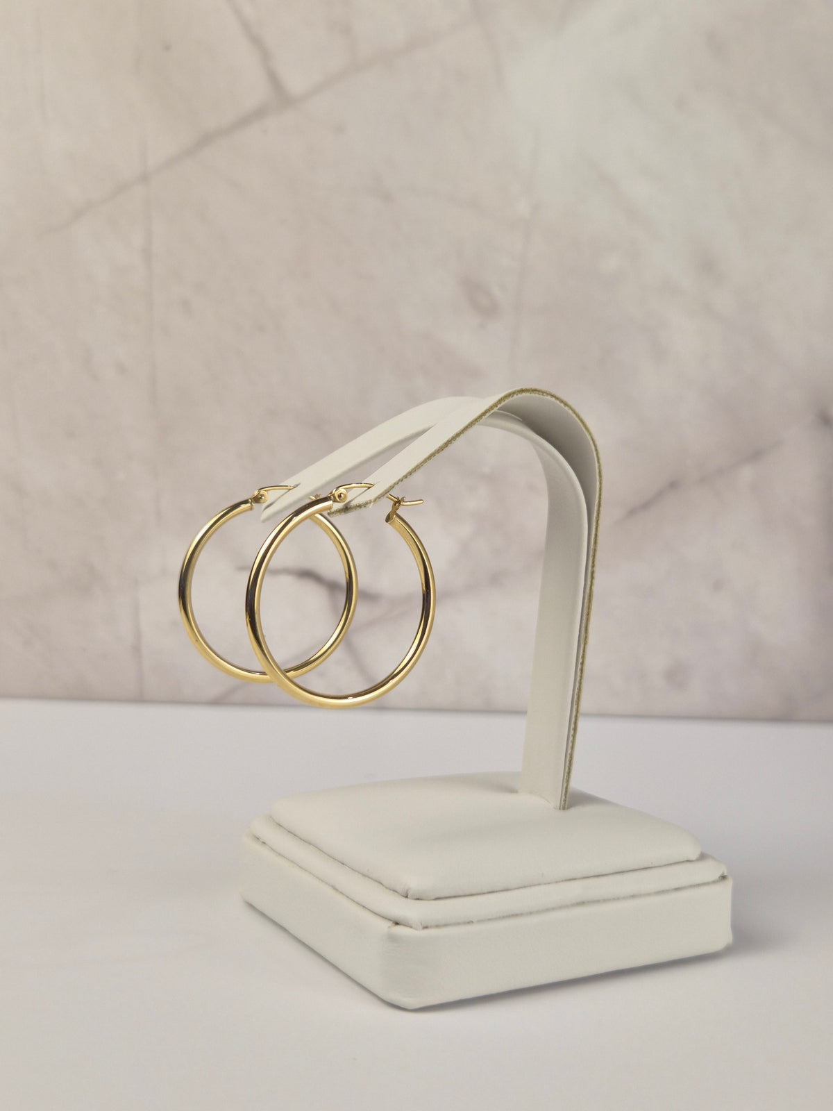 Luna Classic – 14K Gold Classic Hoop Earrings | 30mm