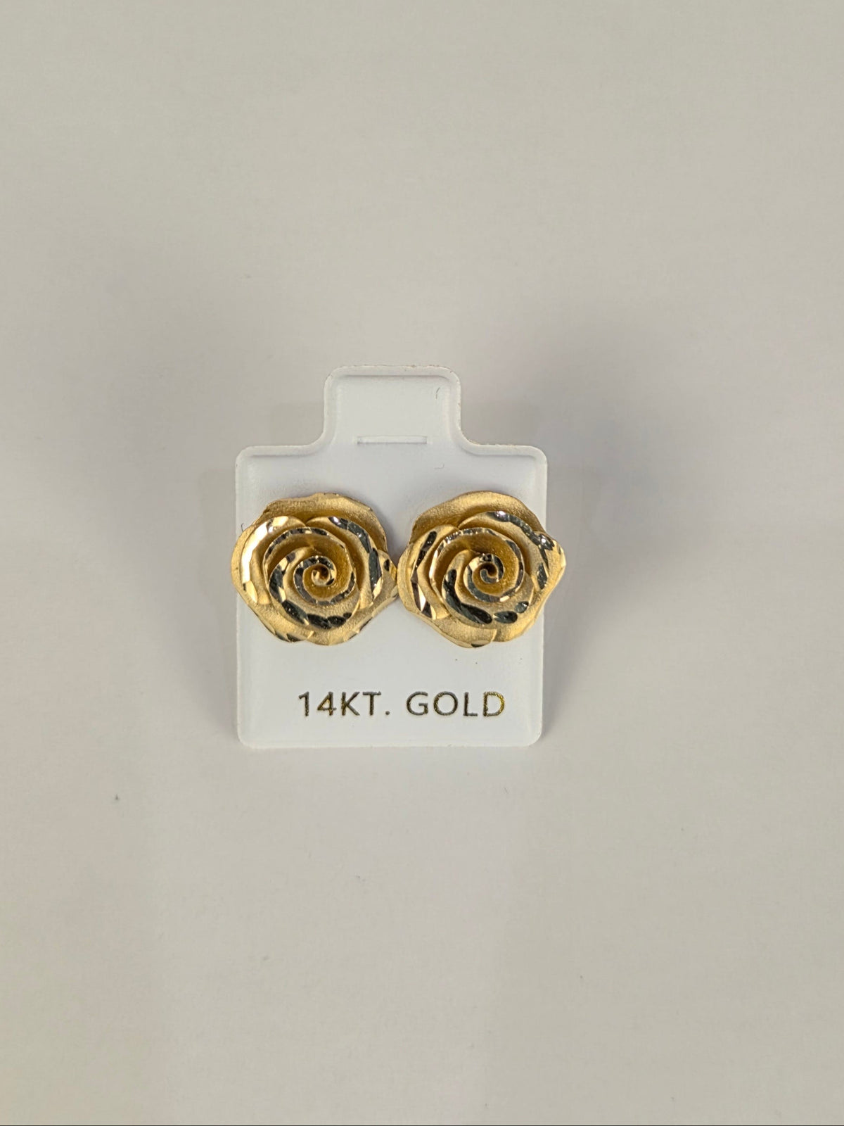 Golden Rosé – 14K Gold Cuban Rose Bracelet & Earrings