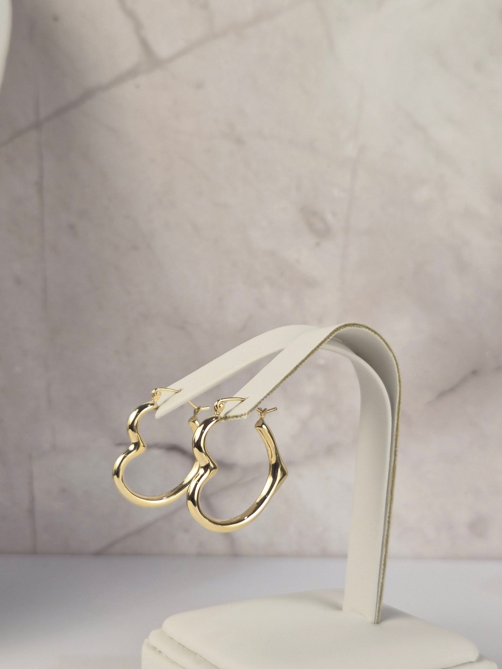 Estrella Heart Hoops – 14K Gold Angled Heart Earrings | Large