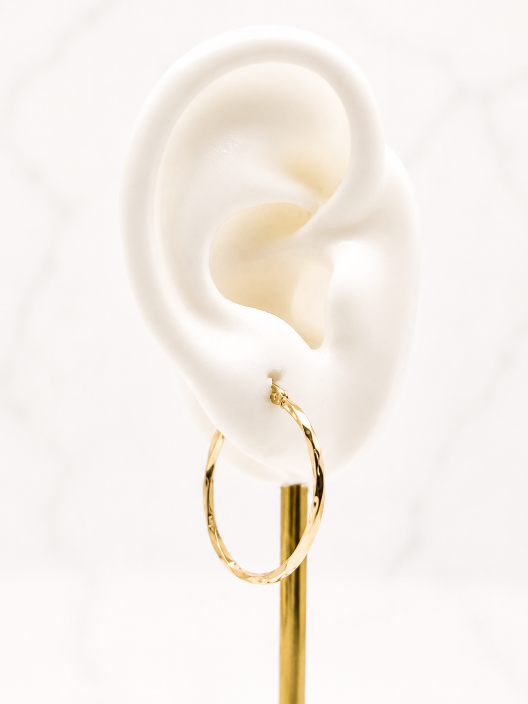 Pendientes de aro de oro de 14 quilates, modelo Golden Twirl, 25 mm