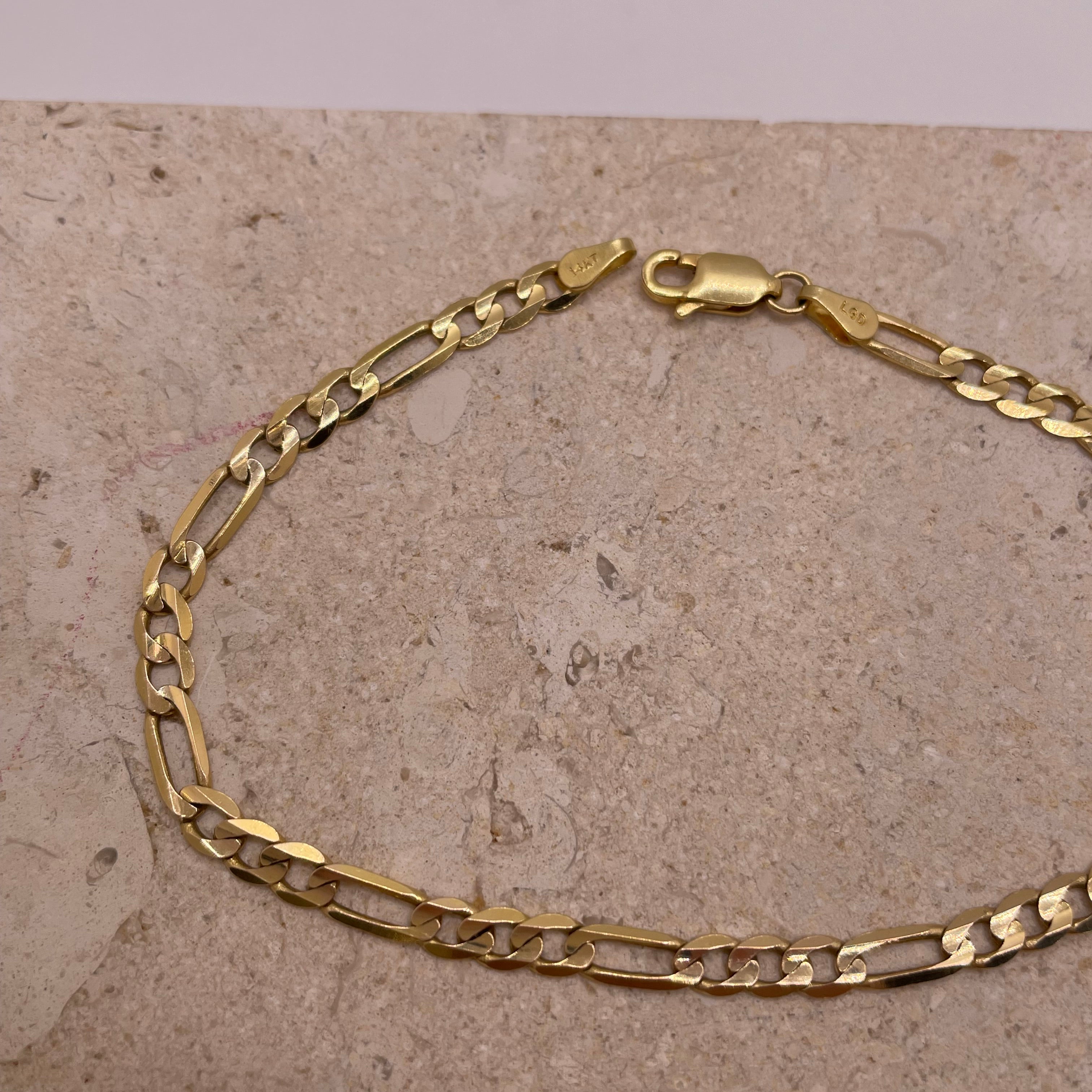 Pulsera fígaro de oro de 14 quilates de 3,9 mm (114)