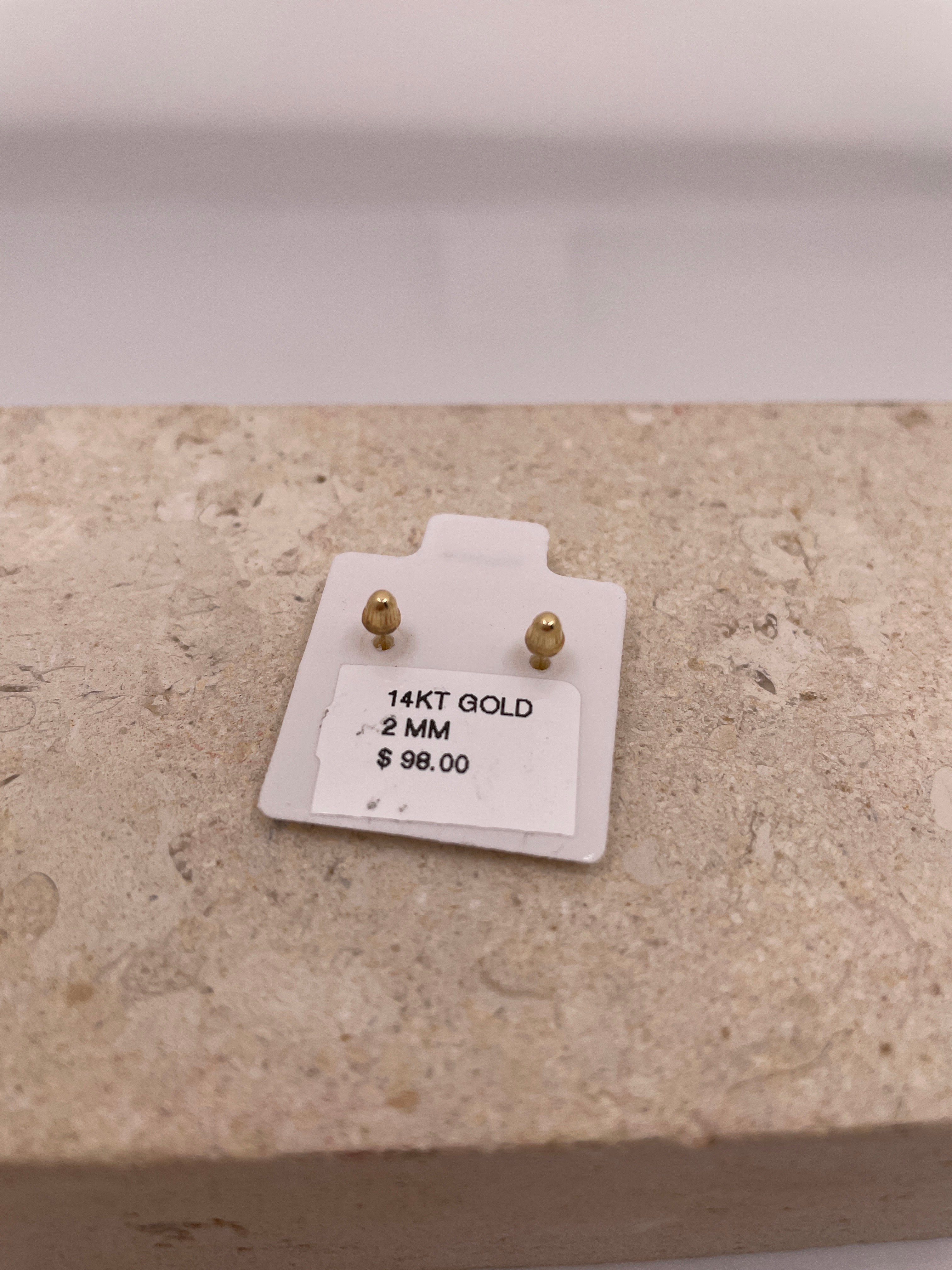 14k white gold cz screw back earrings (2mm)