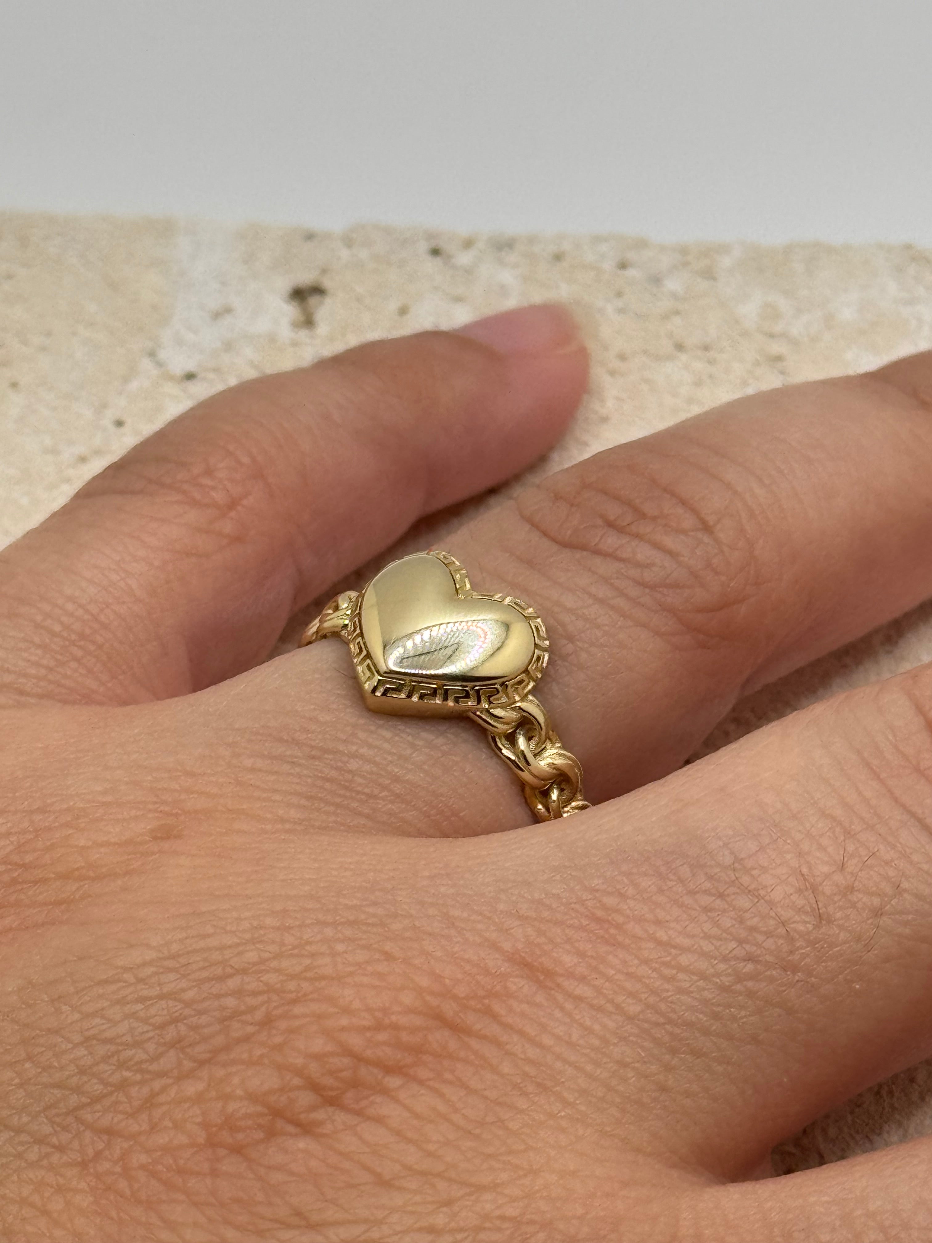 14K Golden Amor Chain Heart Ring
