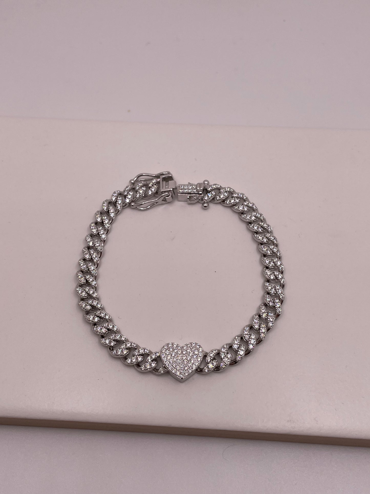 Cuban Chain Bracelet with Heart and Pave Cubic Zirconia - 925 Silver