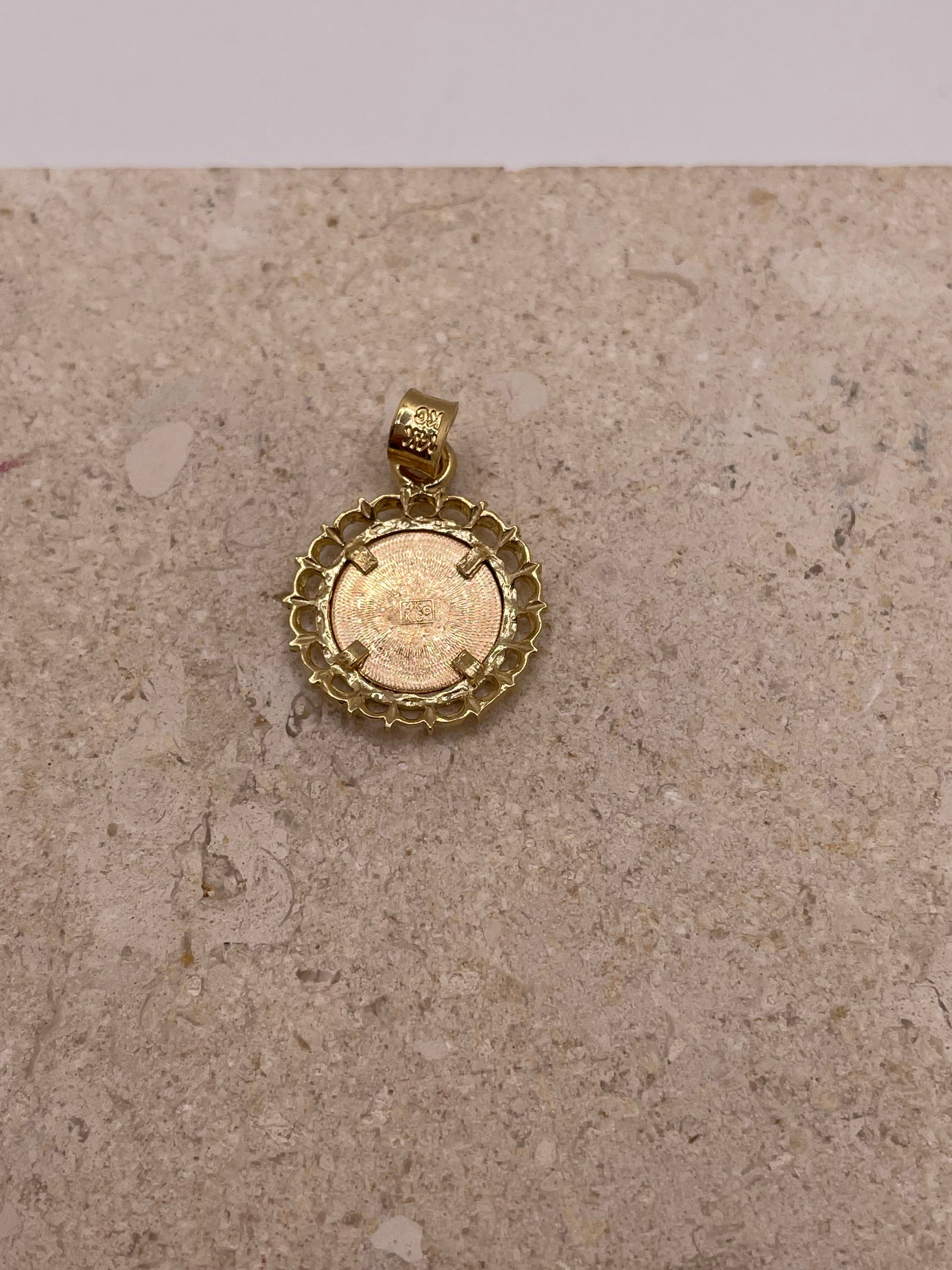 Back view of 14k Gold 'Te Amo' pendant with smooth finish