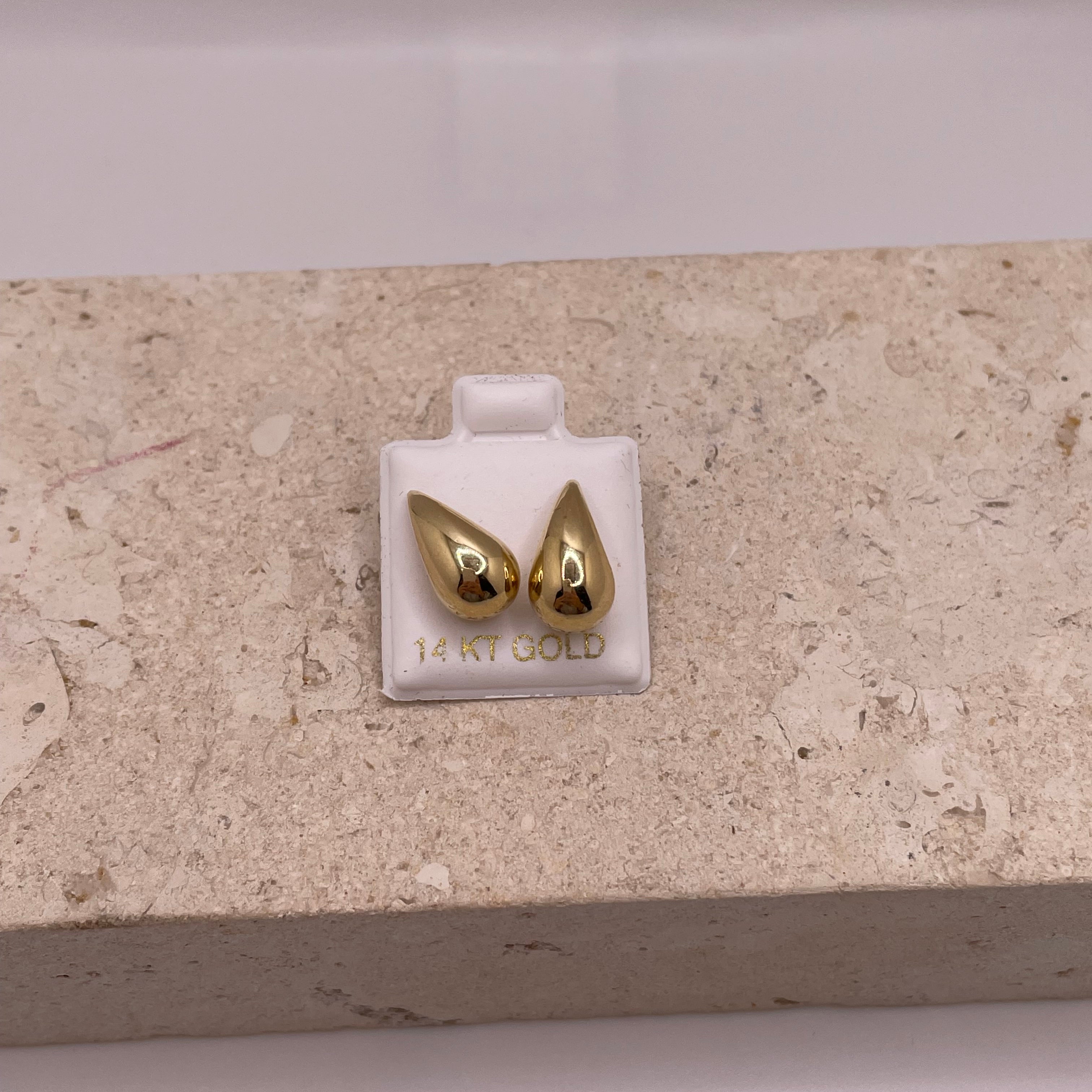 14k gold tear drop earrings small