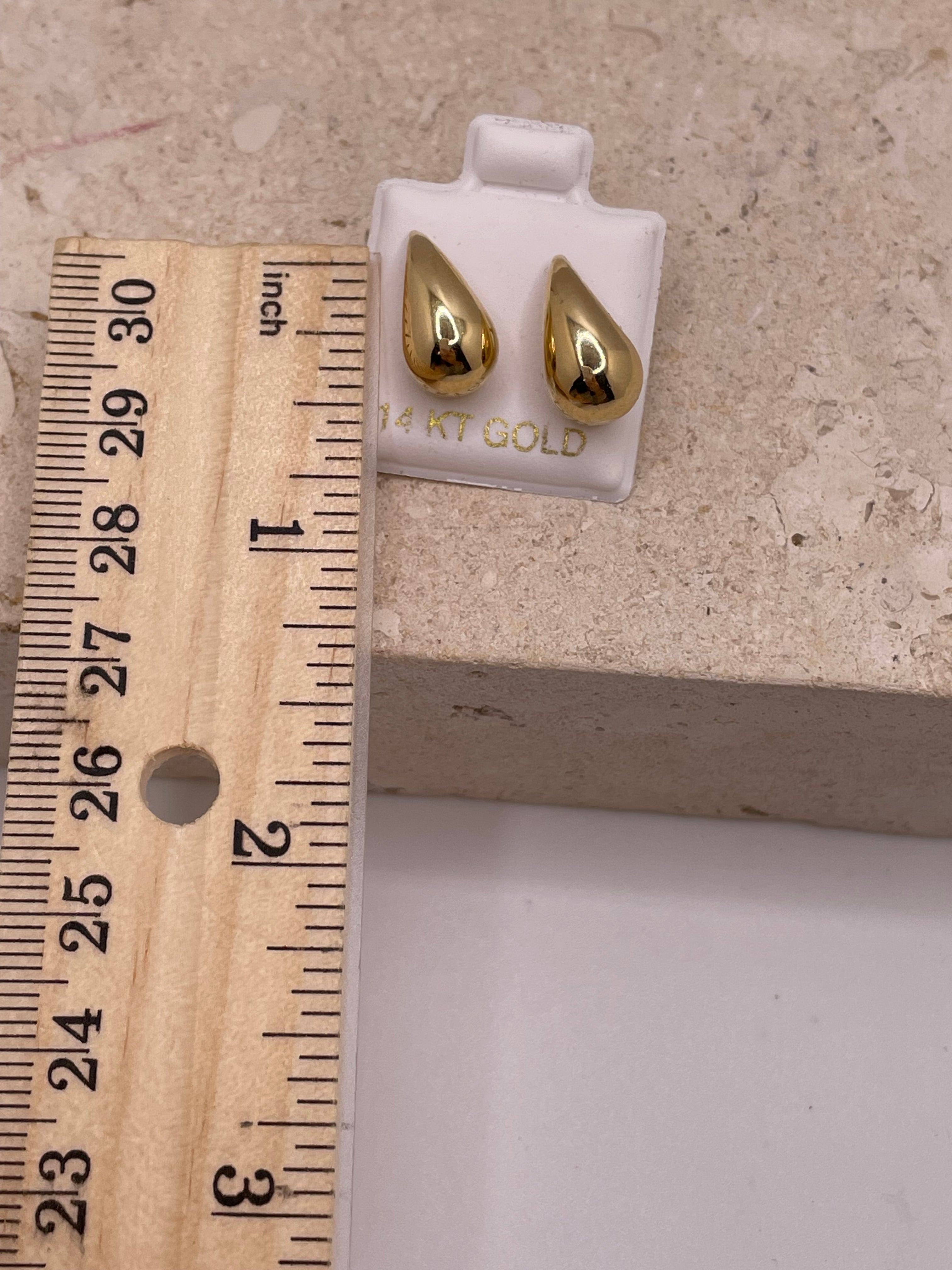 14k gold tear drop earrings small