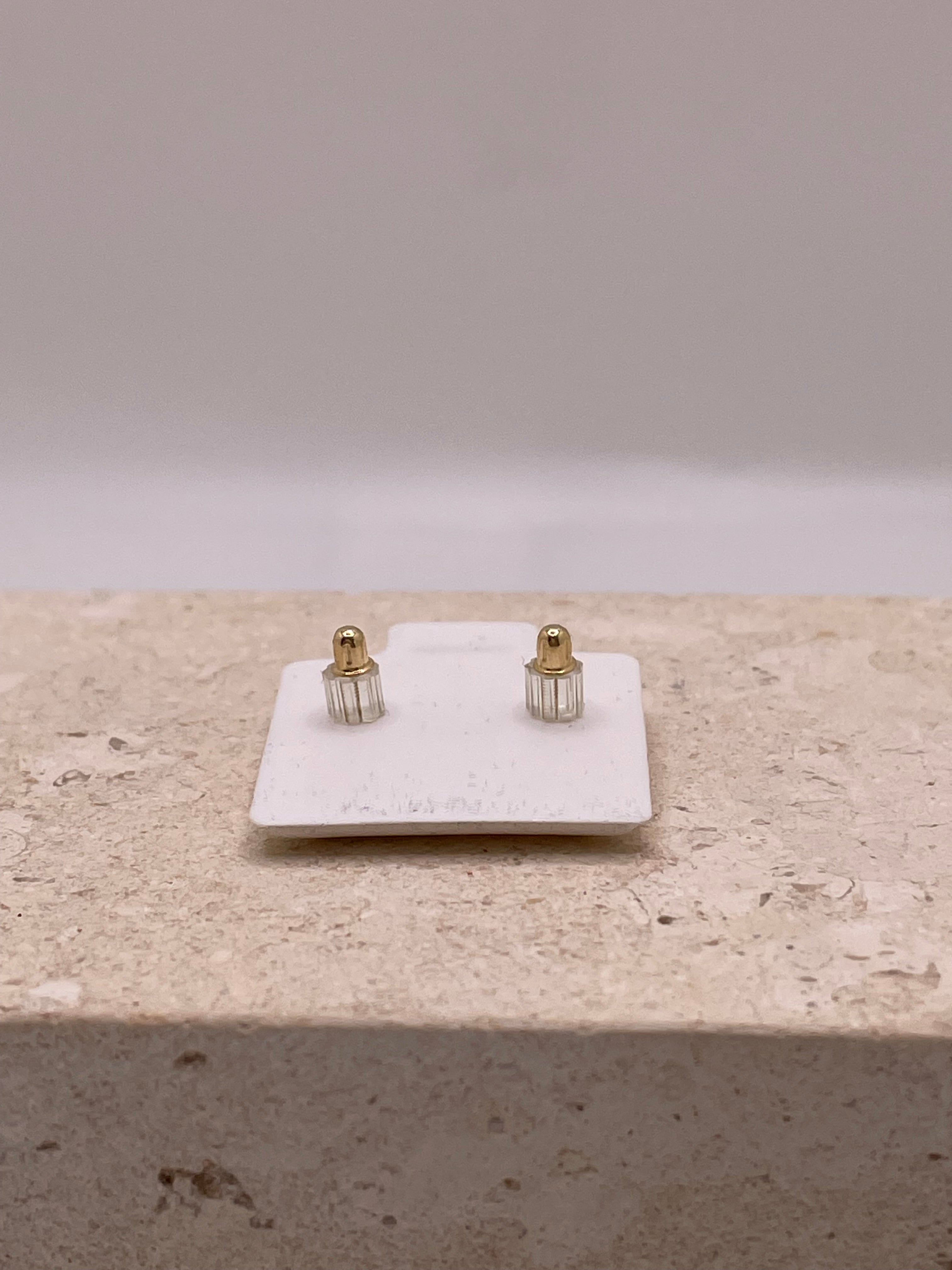 14k gold heart earrings with blue &amp; white cz