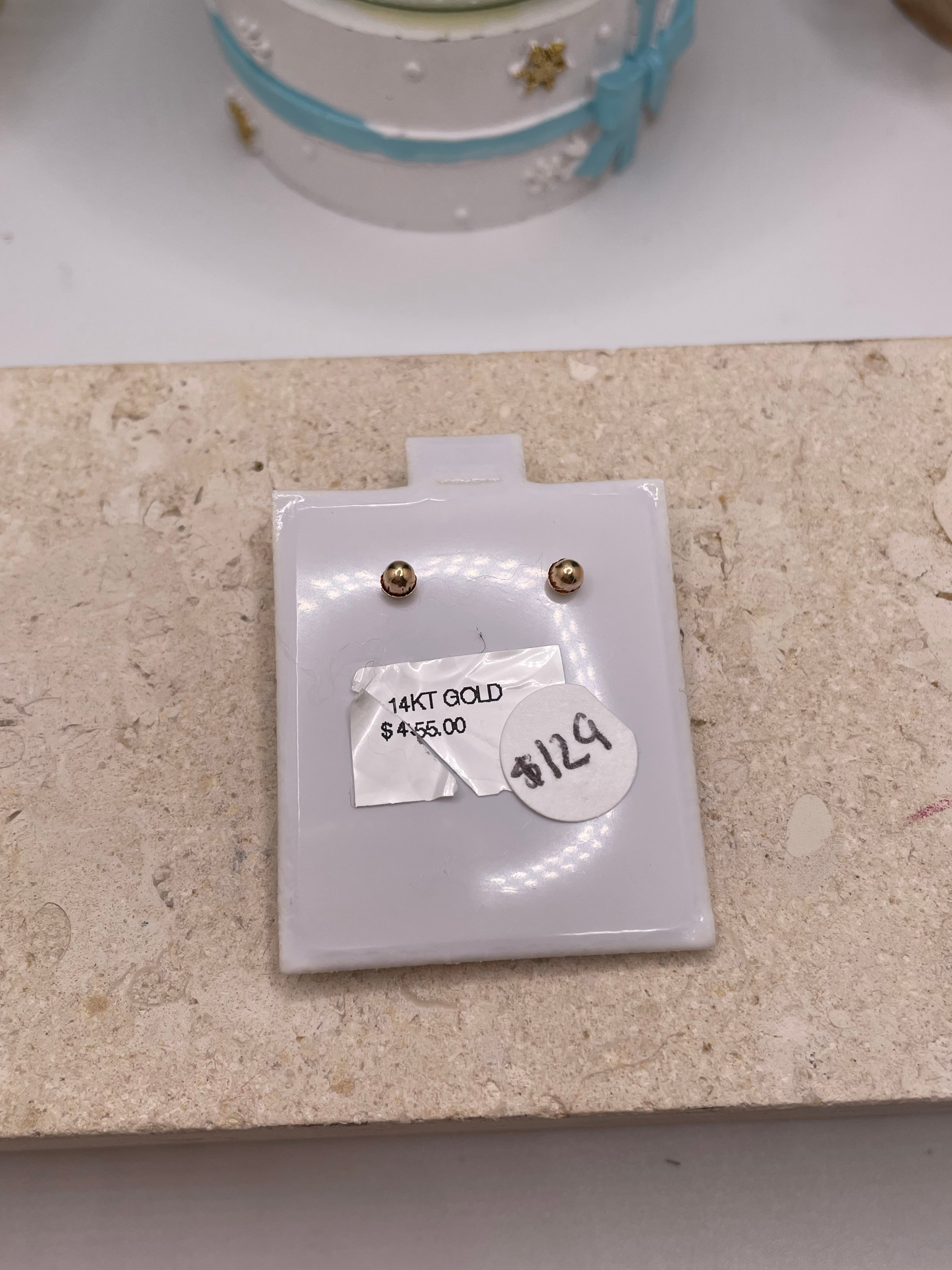 14k gold flat teardrop earrings