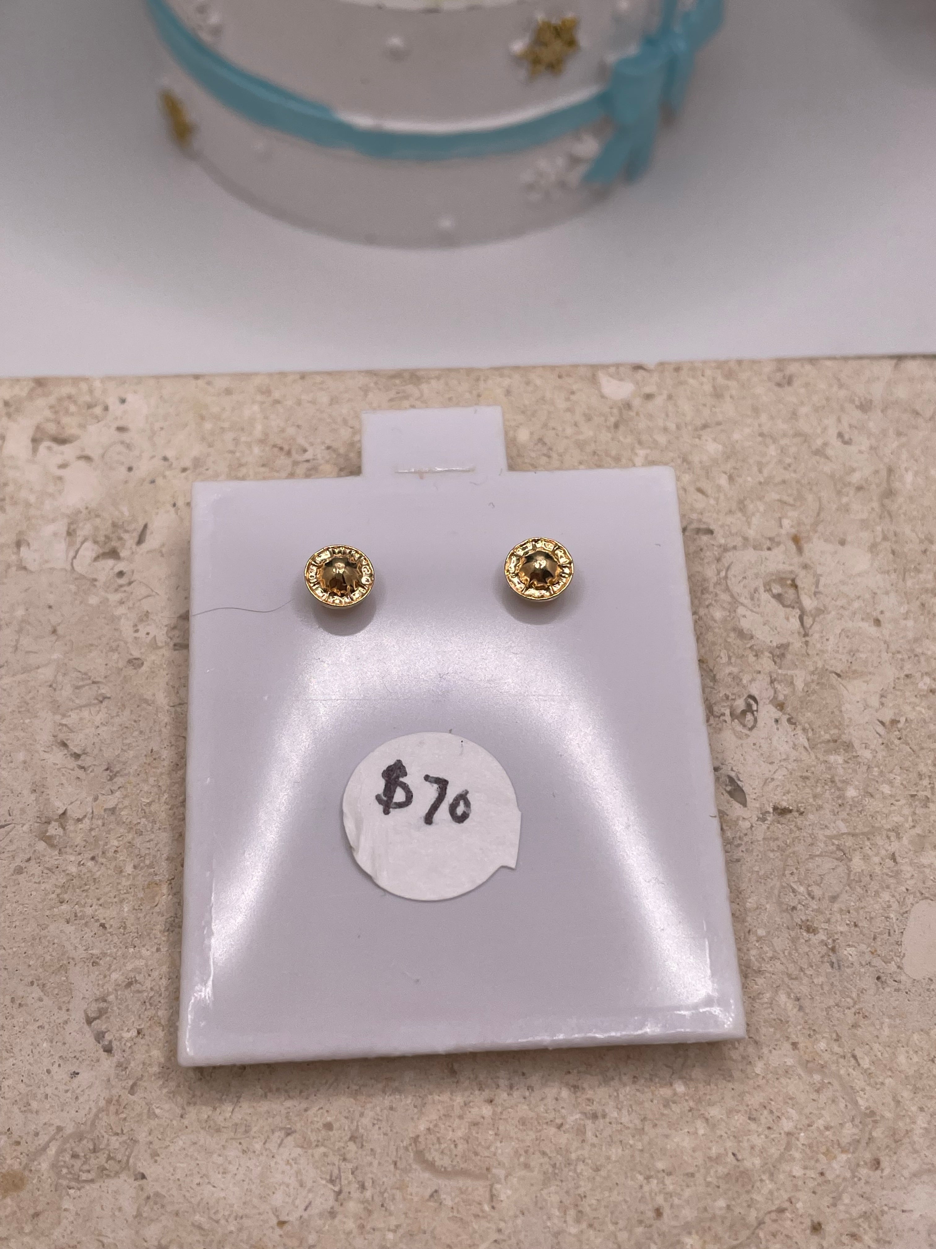 14k gold petite heart earrings
