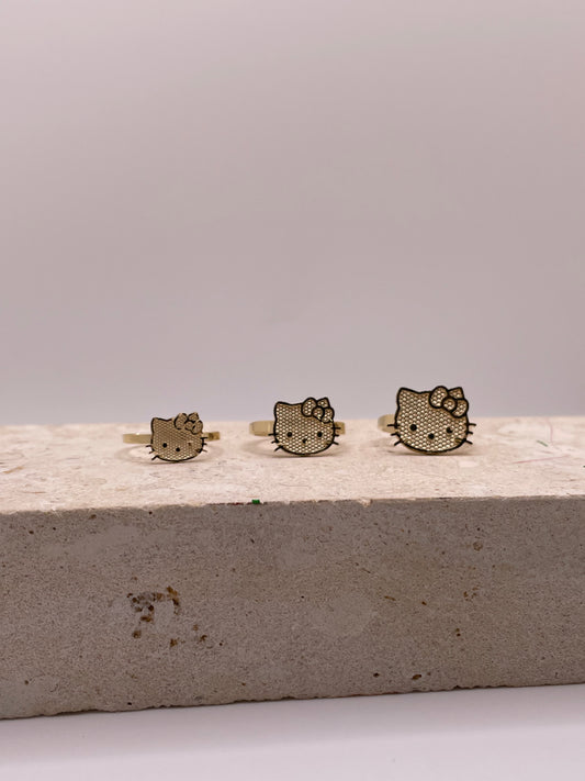 14k gold hello kitty face ring