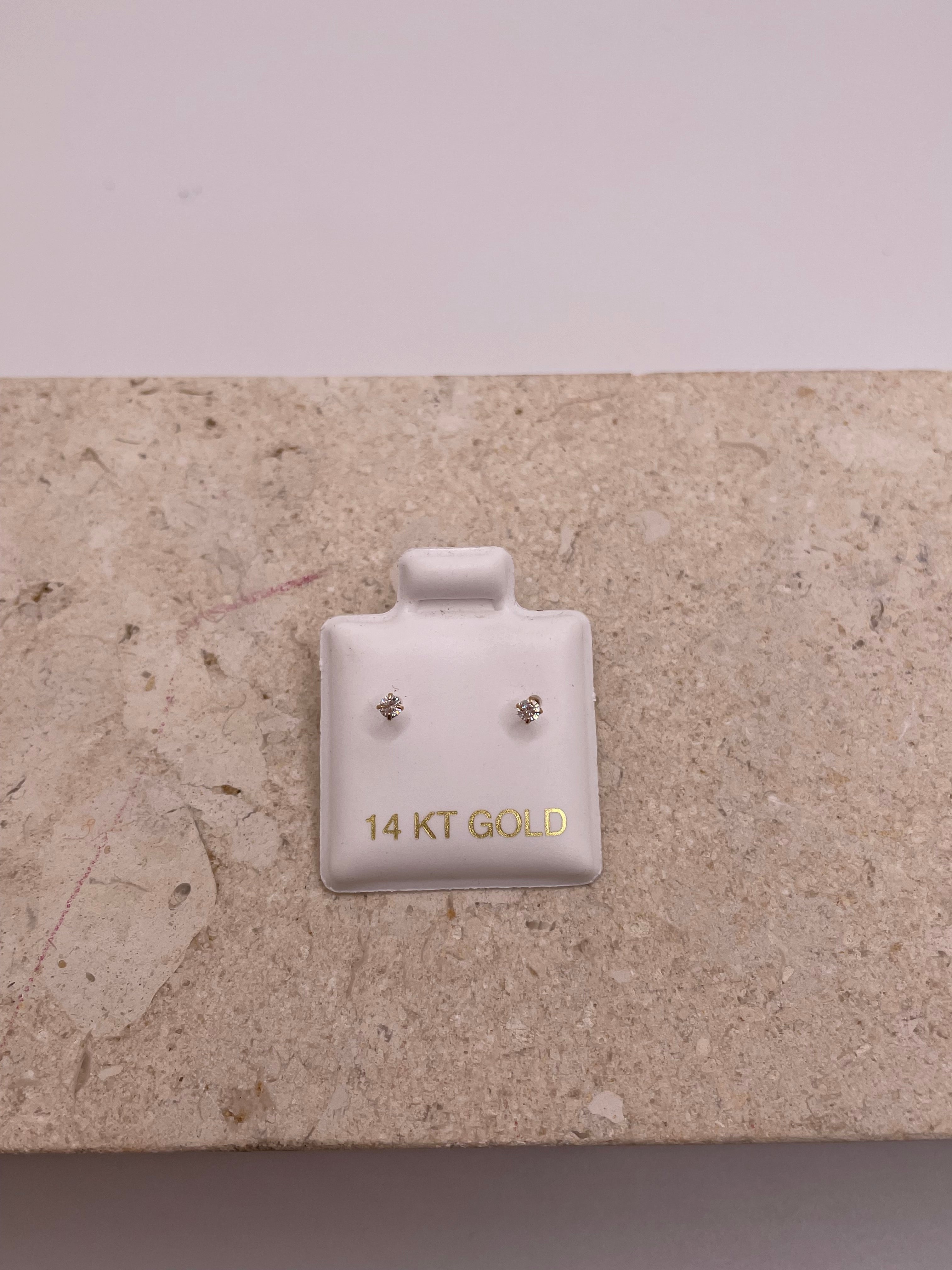 14k white gold cz screw back earrings (2mm)