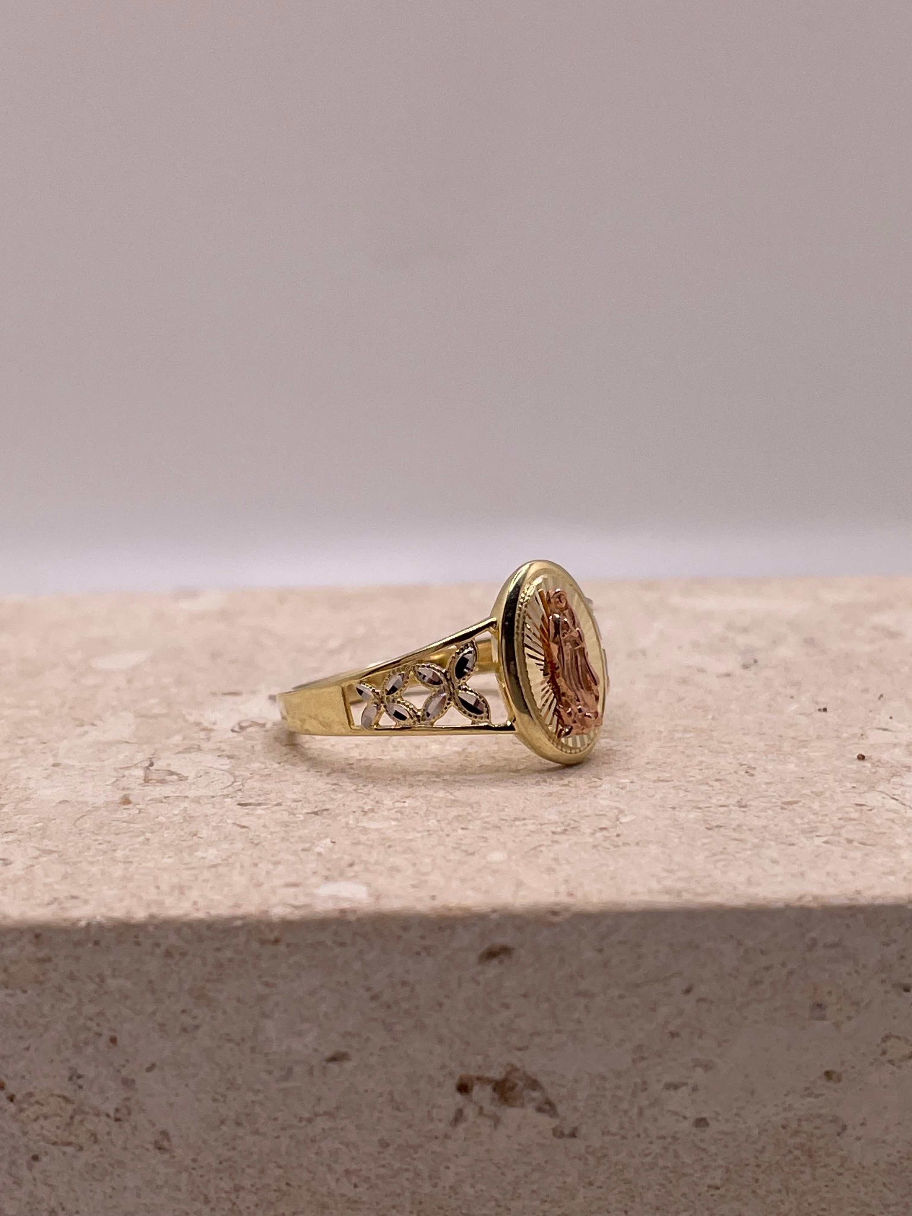 14k gold virgencita ring