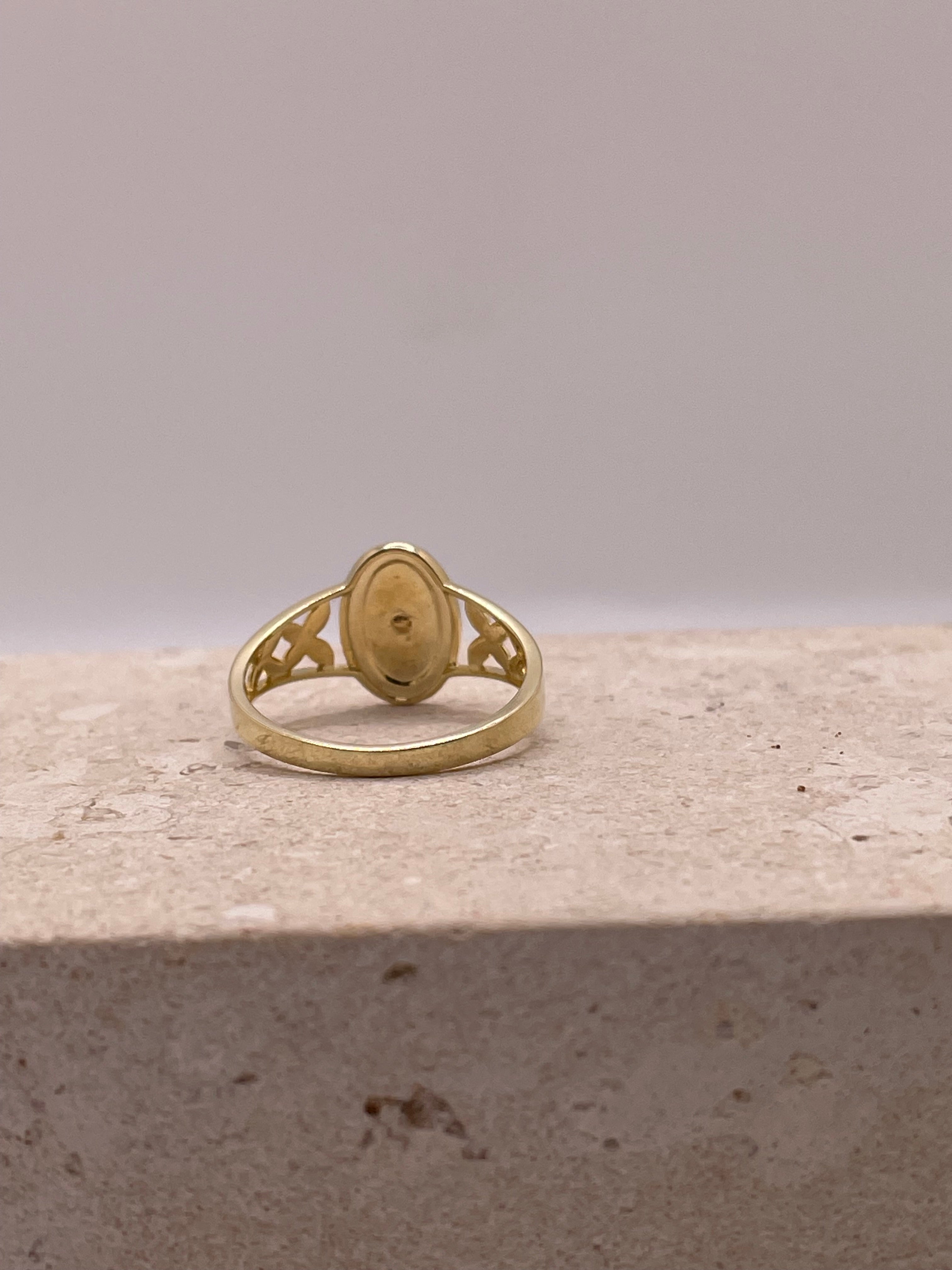 14k gold virgencita ring