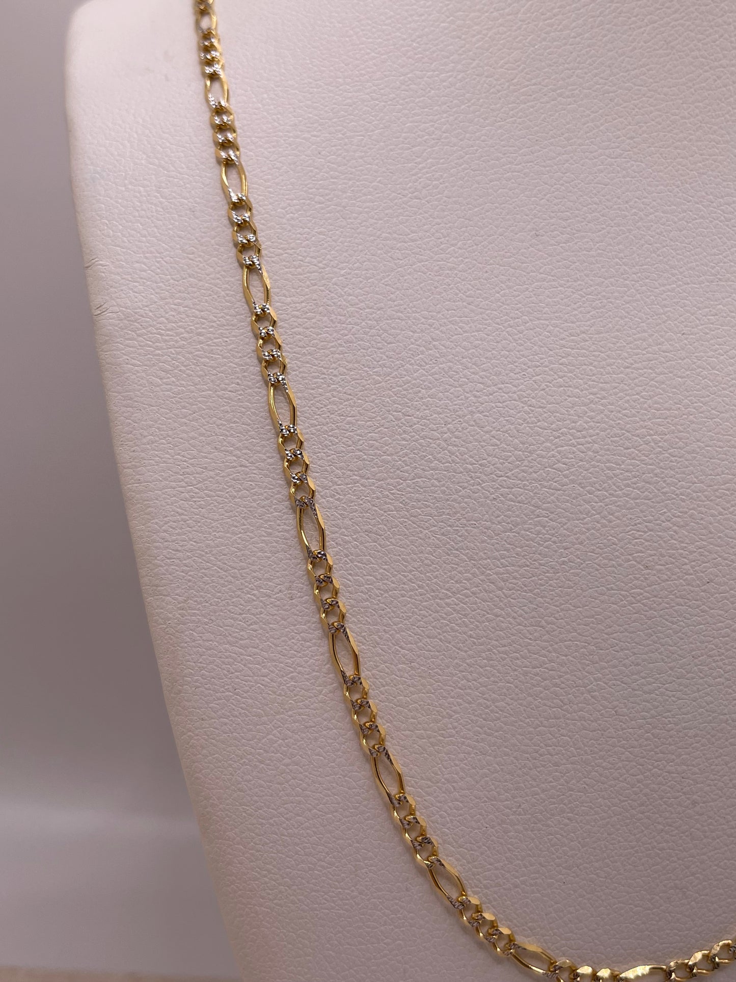 14k solid gold diamond cut figaro chain 2.7mm
