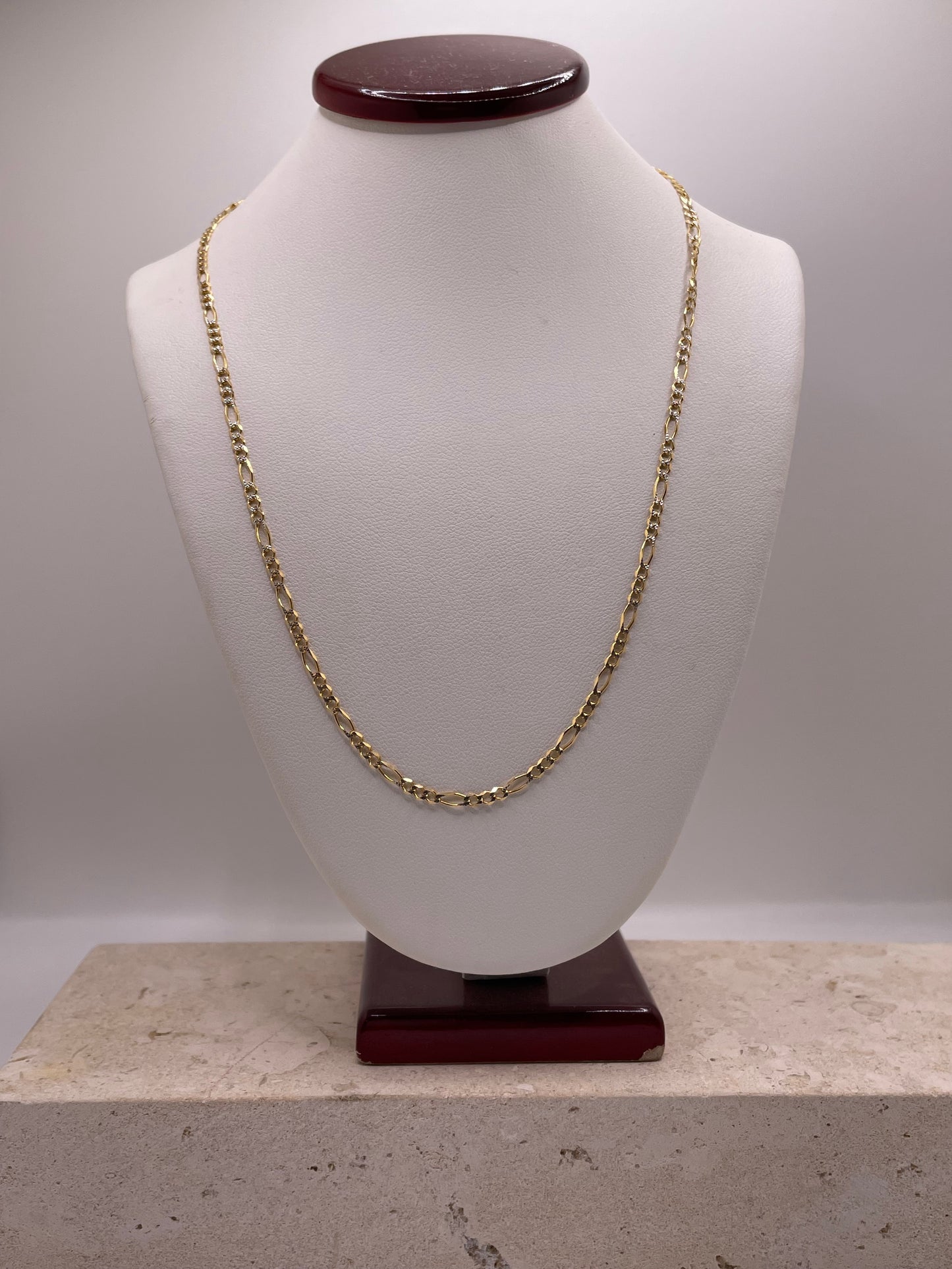 14k solid gold diamond cut figaro chain 2.7mm