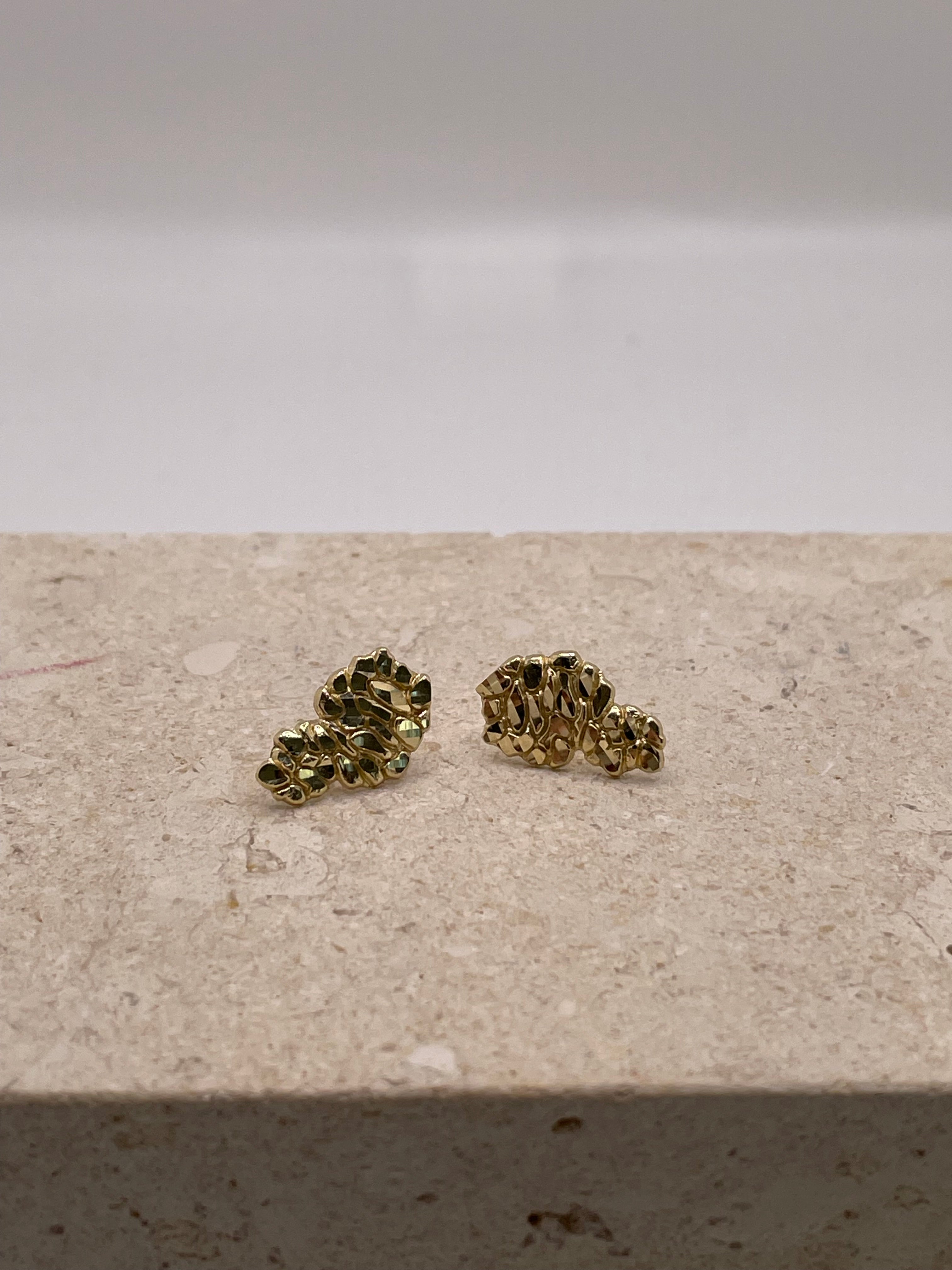 14k gold small nugget unisex stud earrings