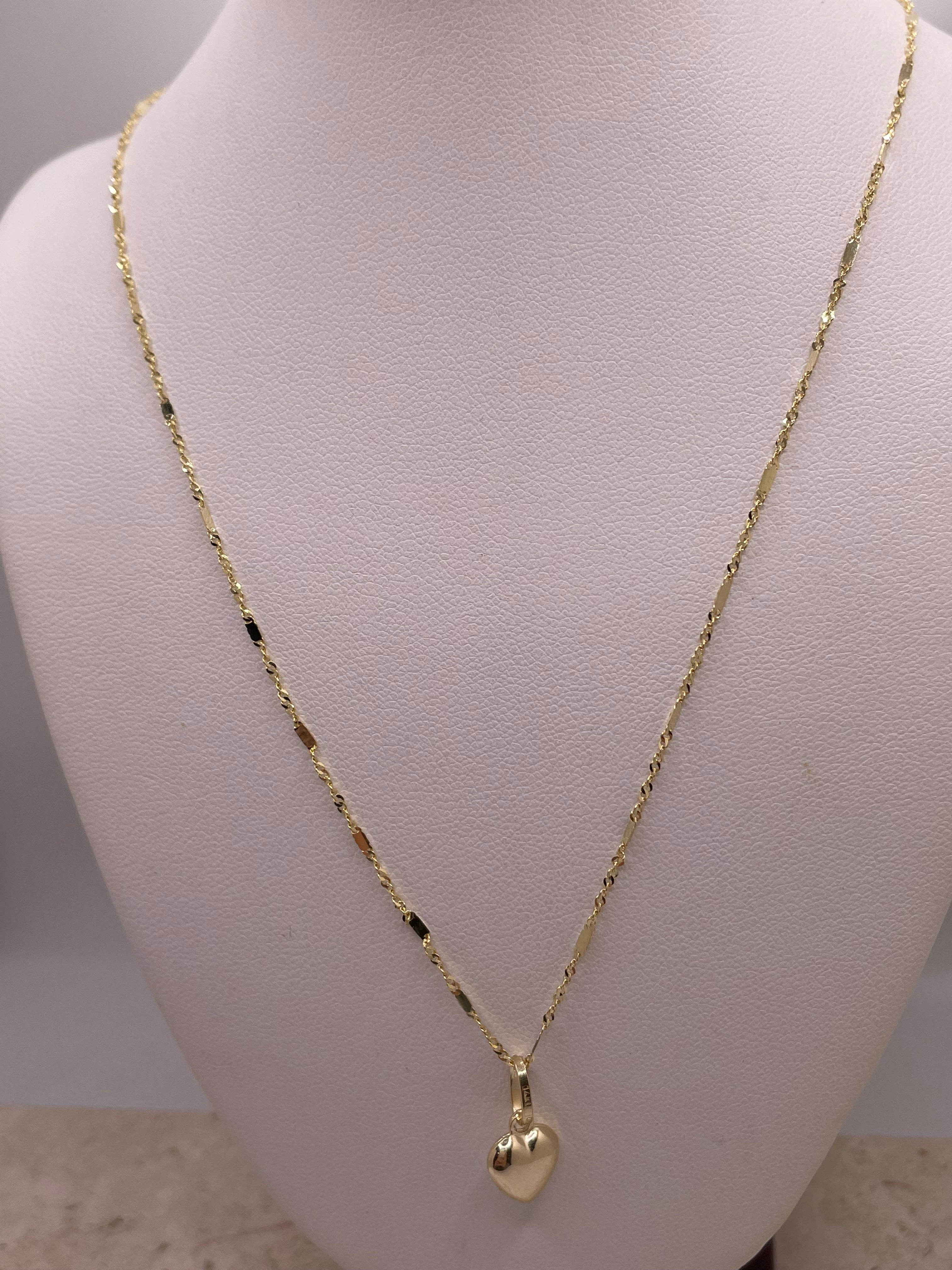 14k gold 1.3mm singapore chain necklace with 3d heart pendant set