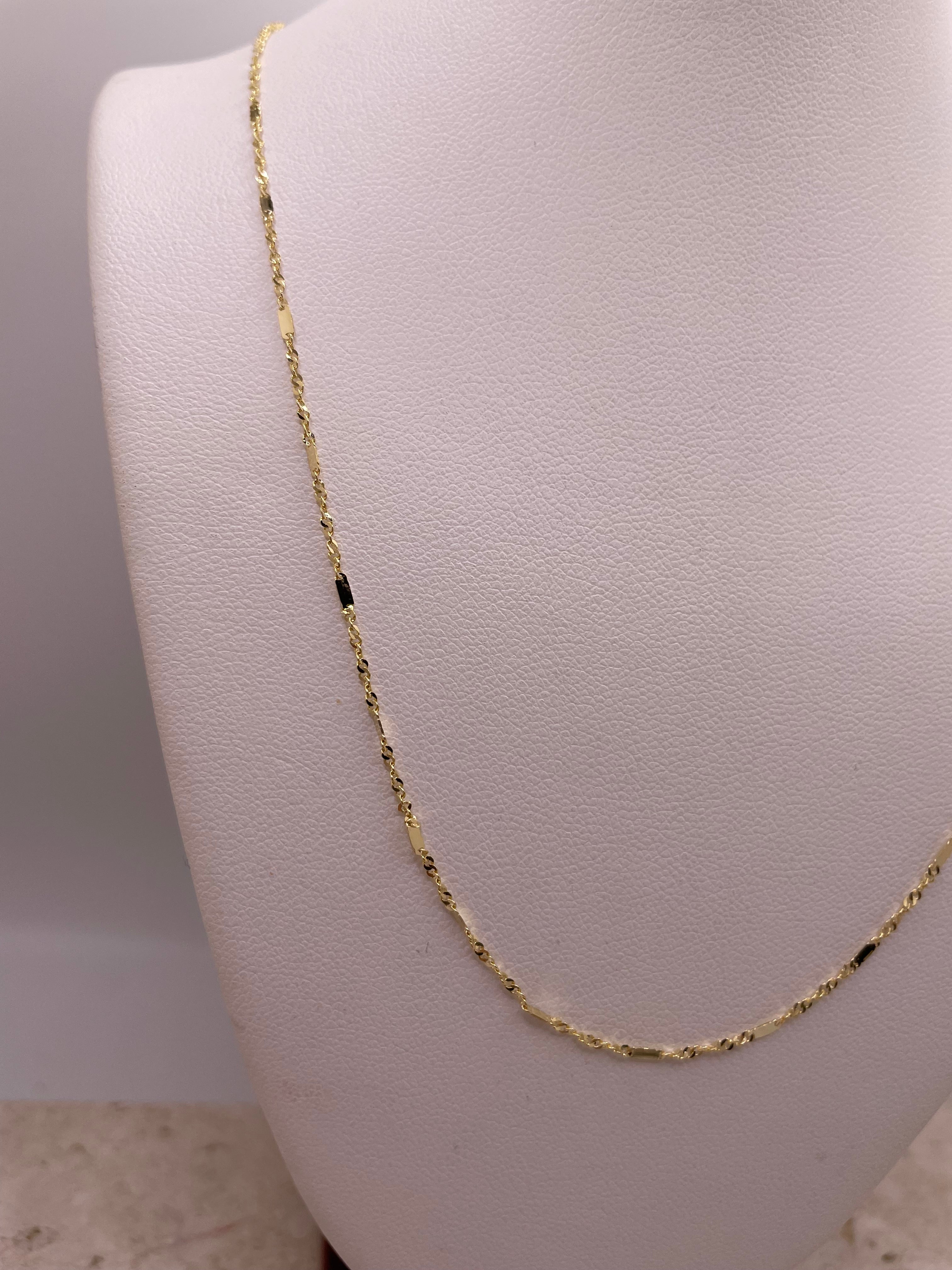 14k gold 1.3mm singapore stamp bar chain necklace (0480)