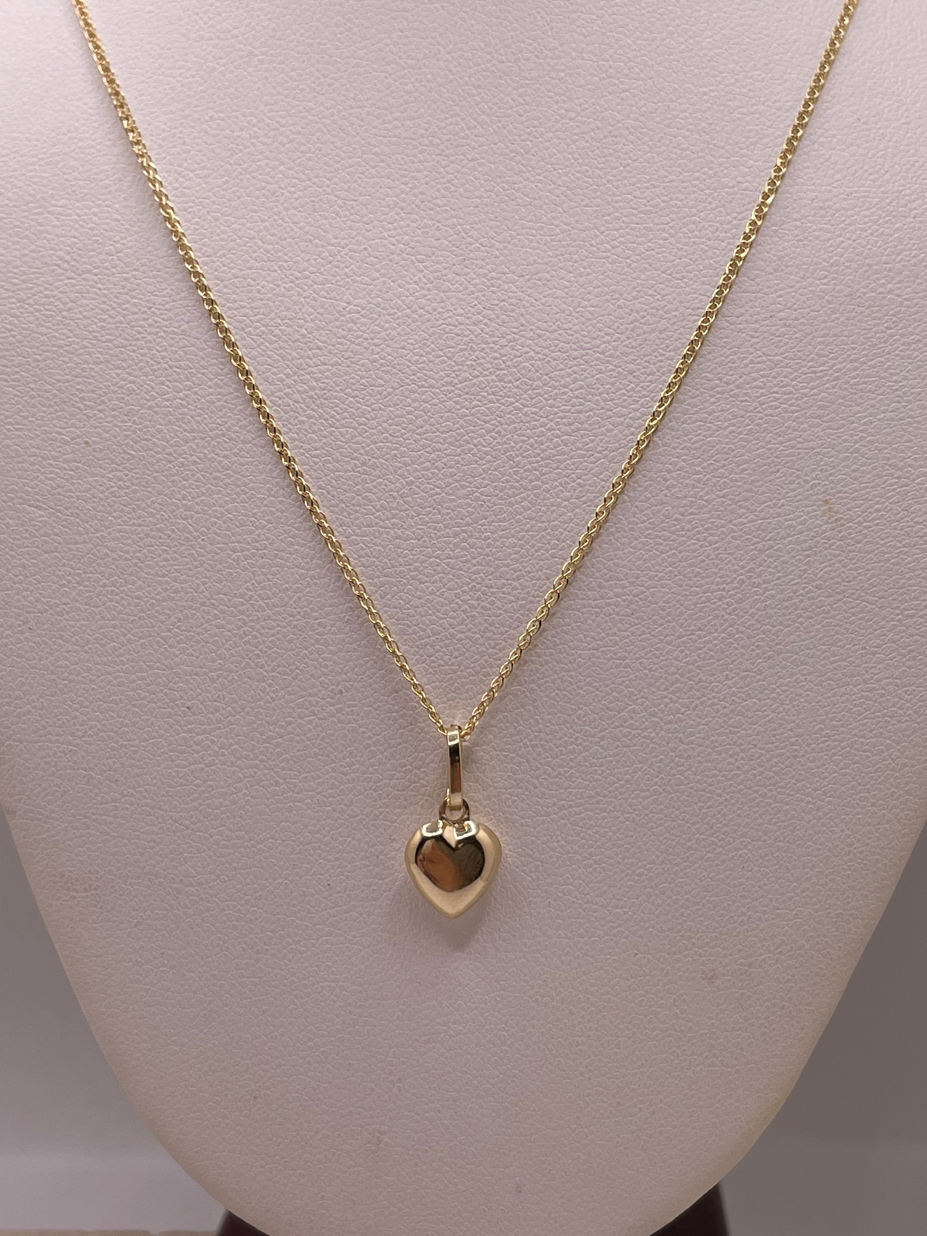 14k gold 3d heart pendant & flat open wheat chain set