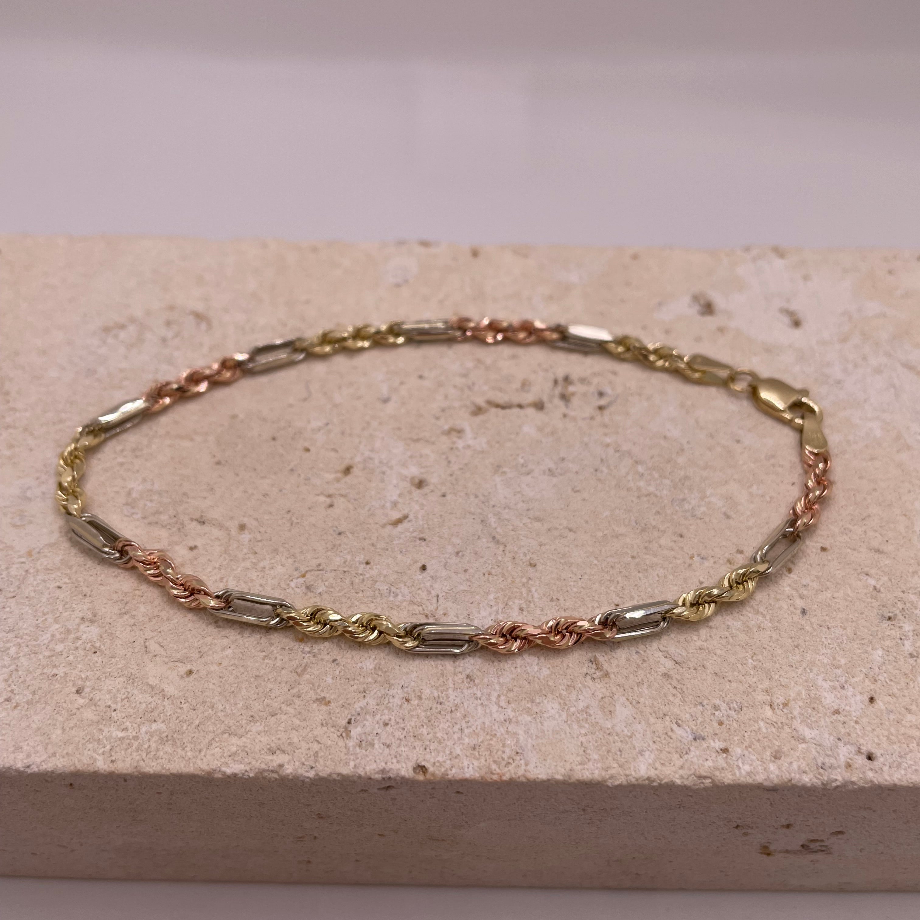 14k gold 3c 3mmfigaro rope chain (606)