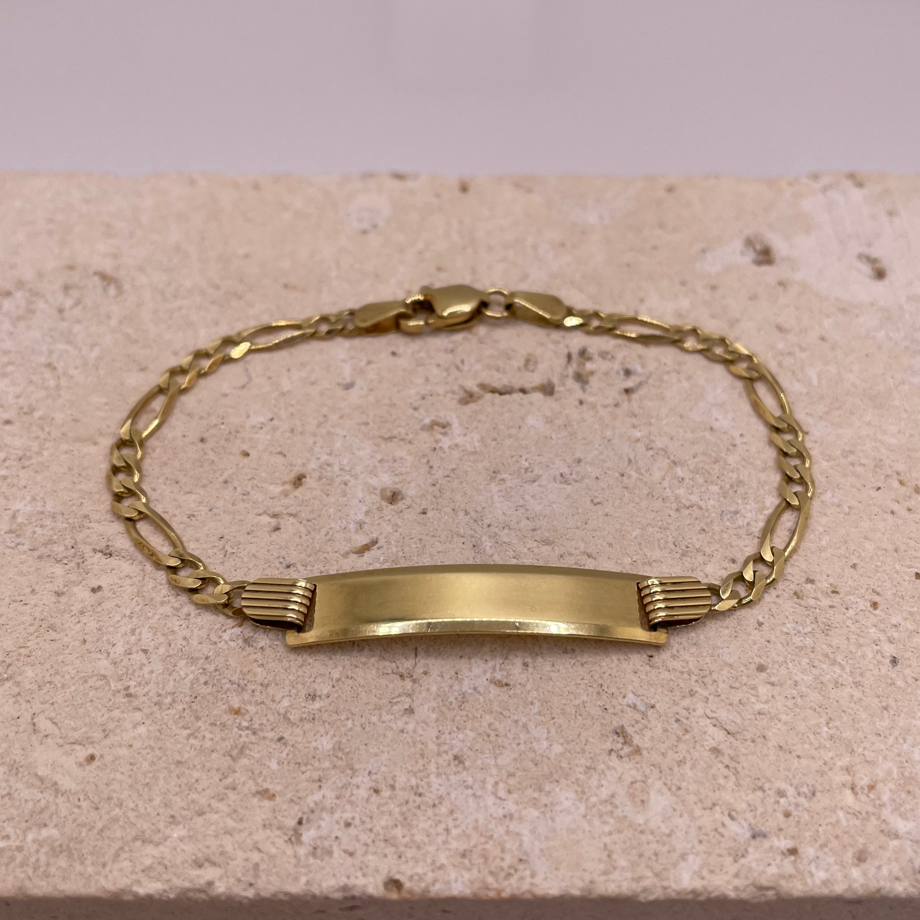 14k gold baby figaro id bracelet (101)