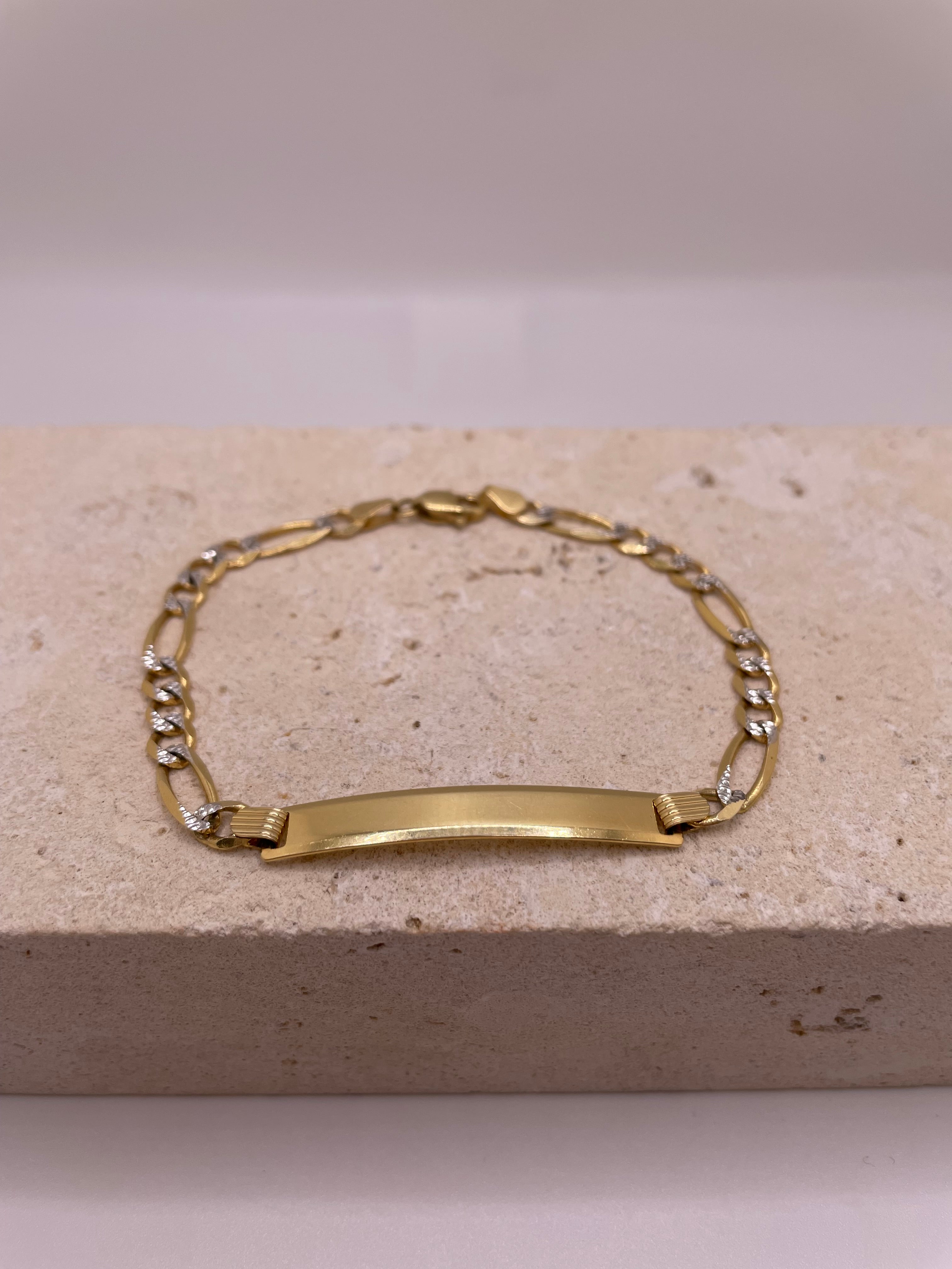 14k gold diamond cut figaro id bracelet (7.25")