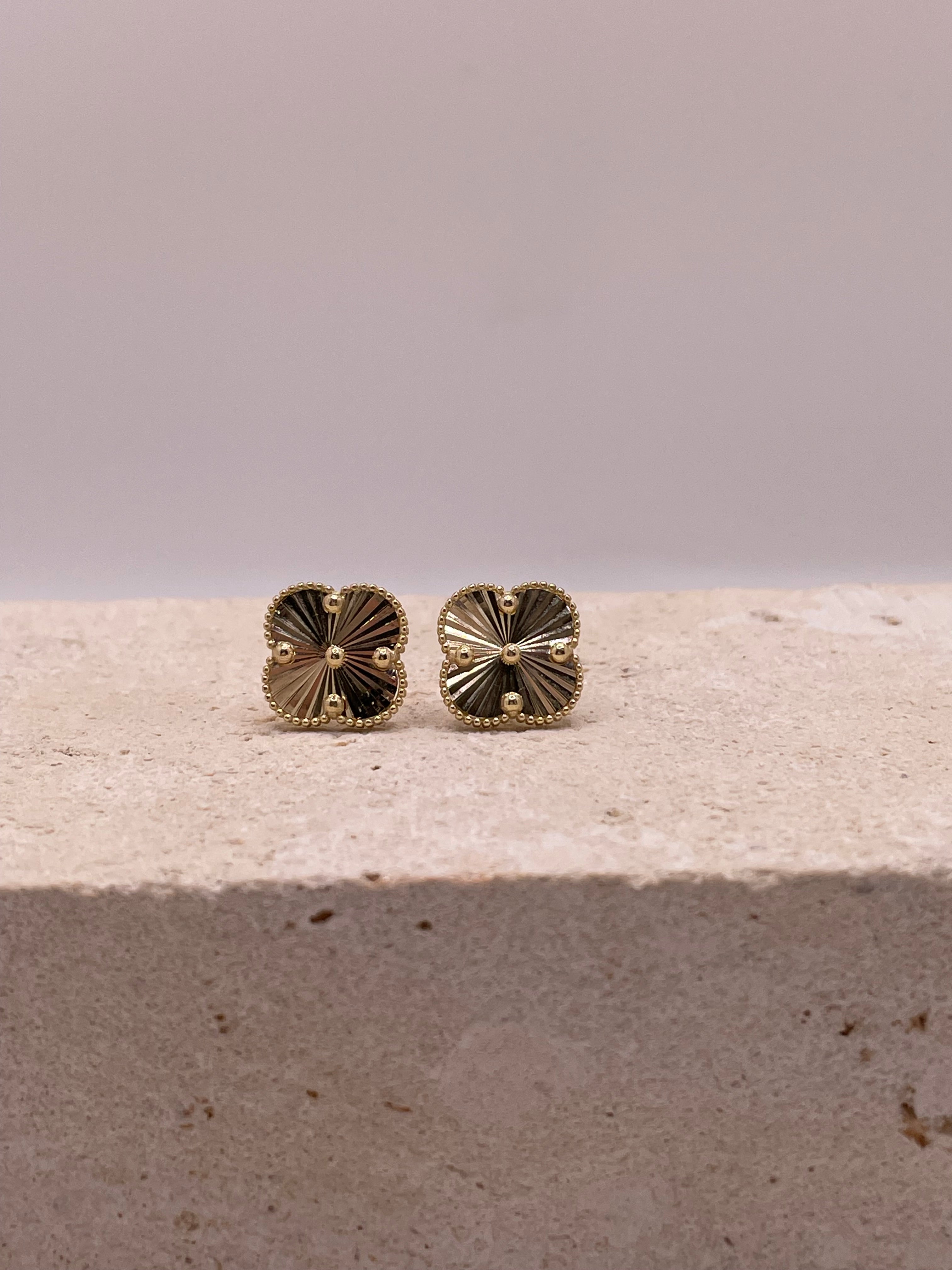 14k gold medium clover earrings with butterfly pushback