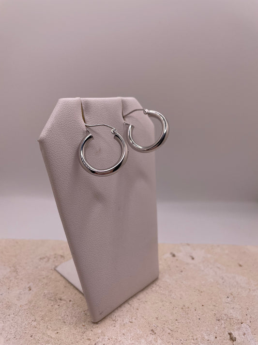14k white gold hoop earrings (1043)