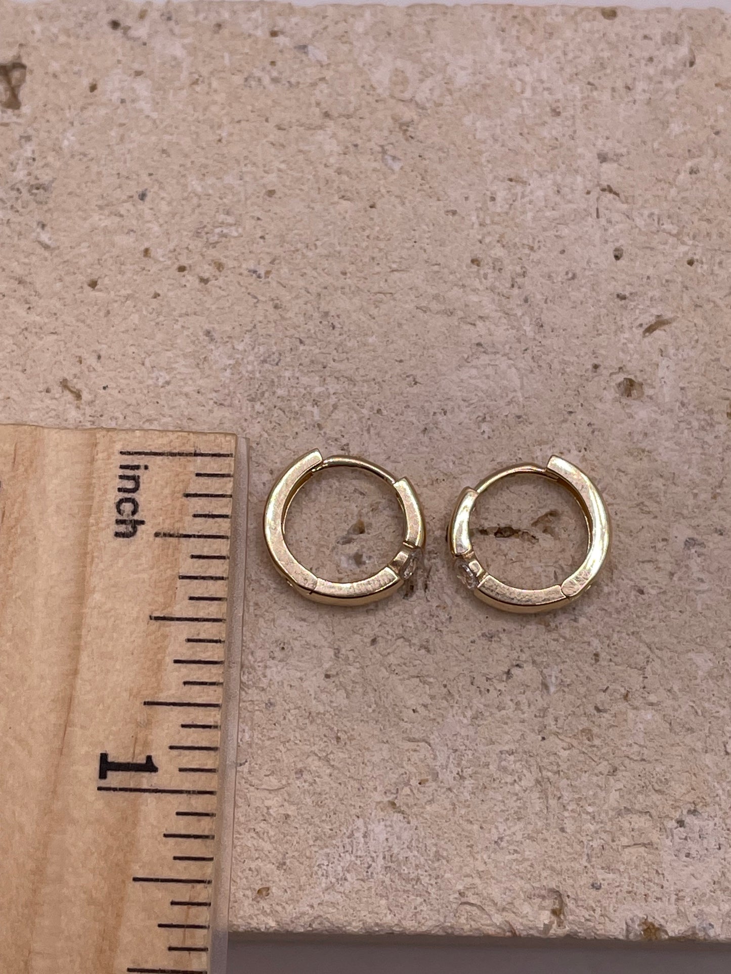 14k gold cz huggie earrings (1104)