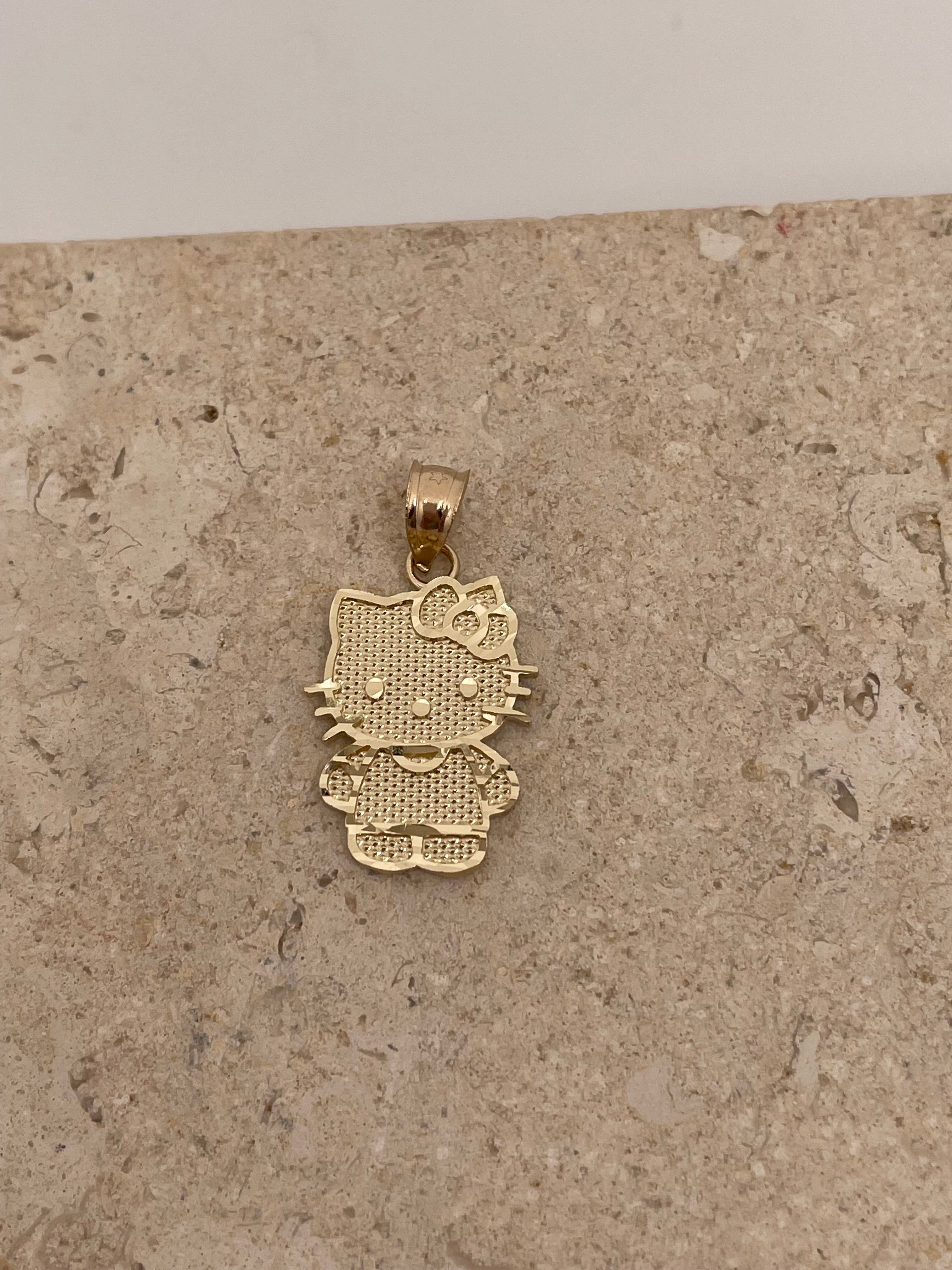 14k gold hello kitty pendant medium