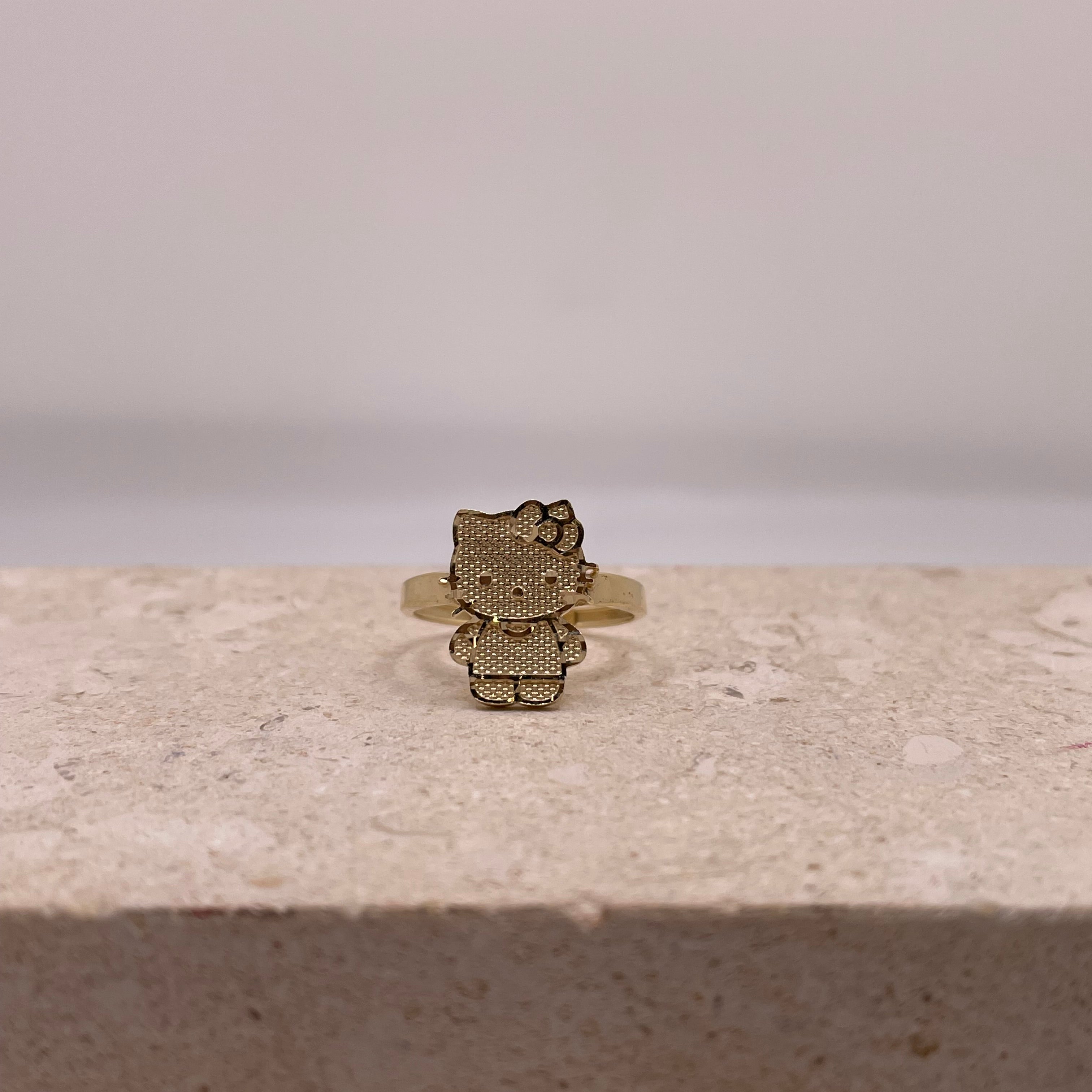 14k gold hello kitty full body ring