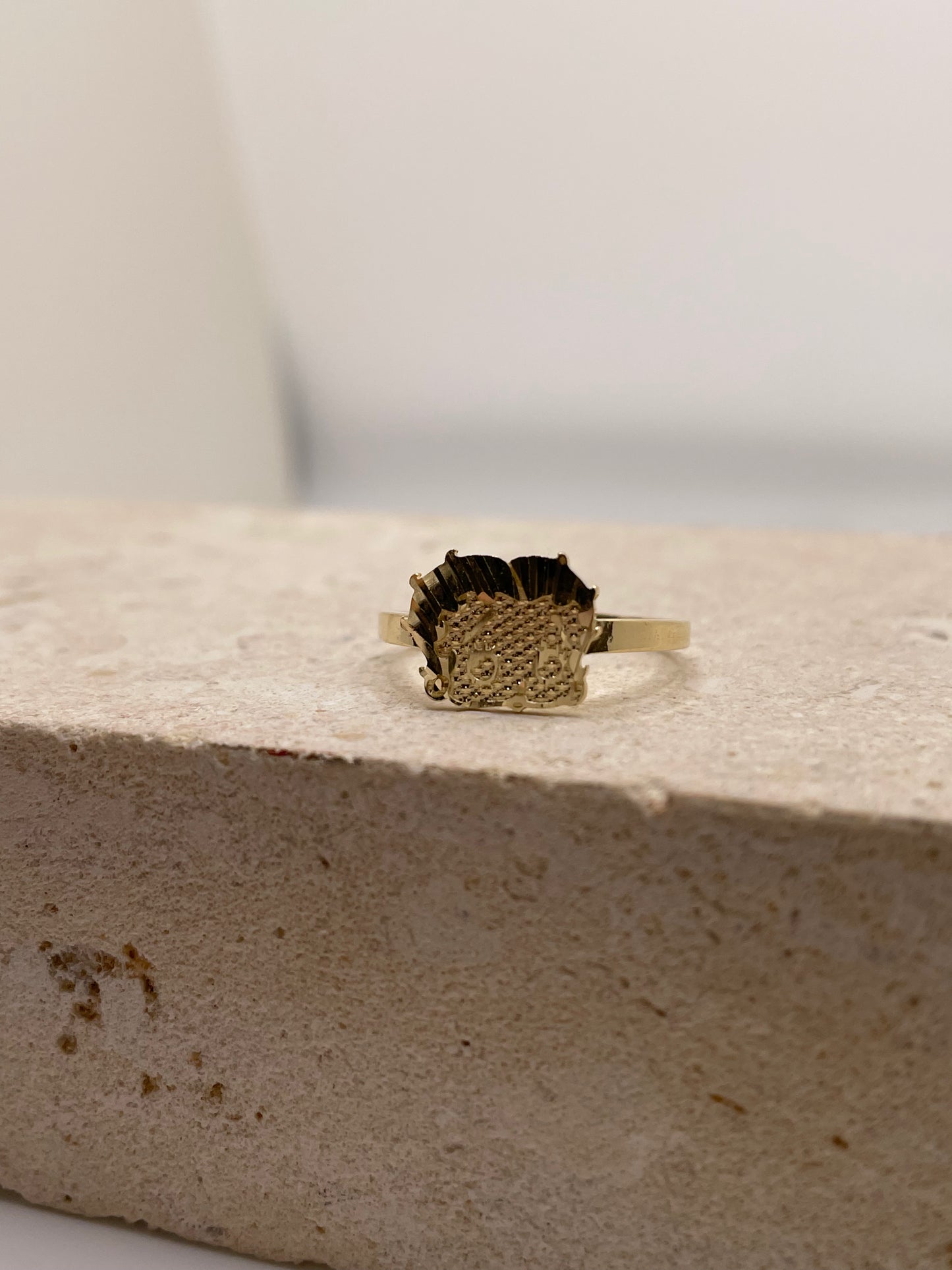 14k gold betty boop ring small