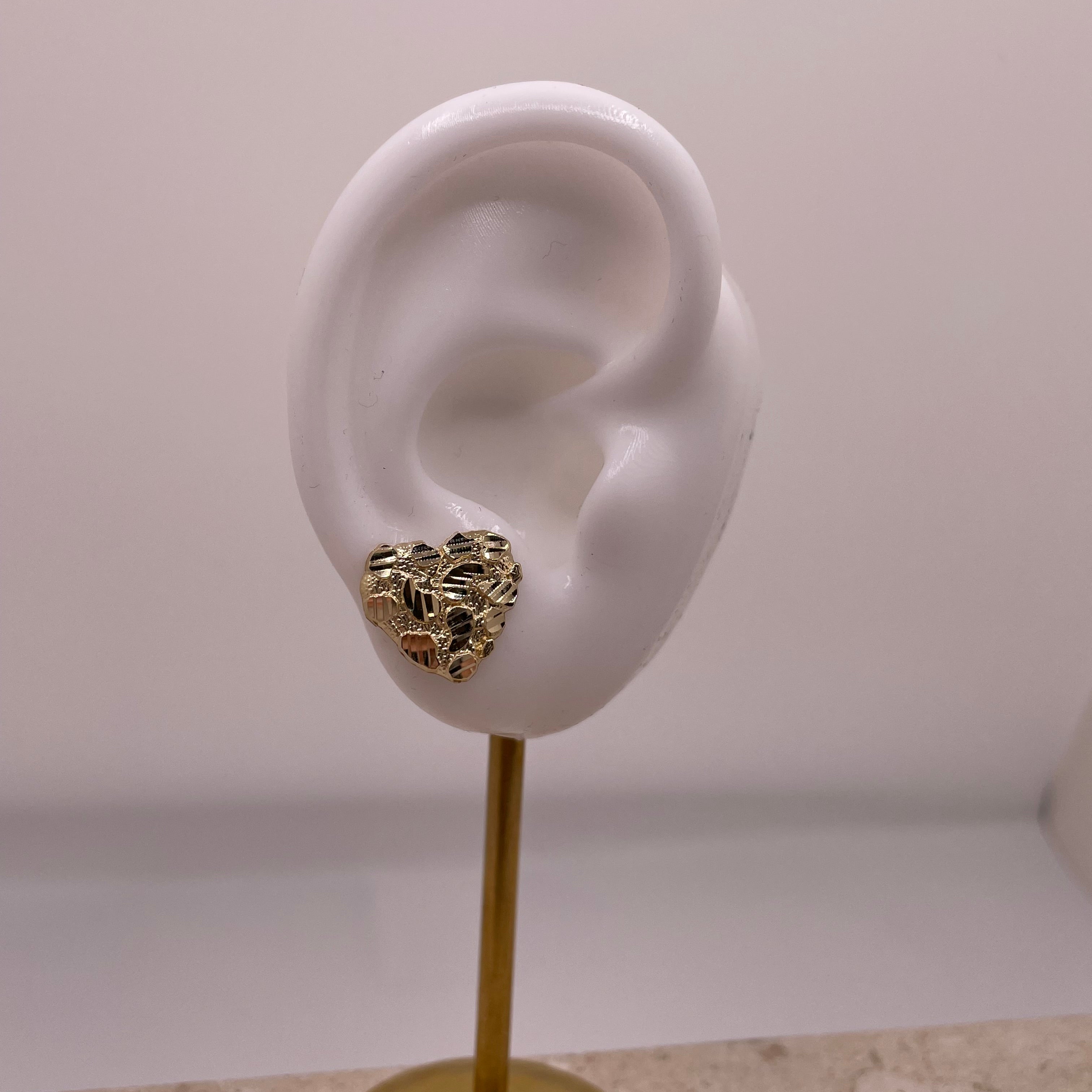 14k gold medium heart nugget earrings