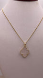 14k gold open wheat chain with white clover trebol pendant