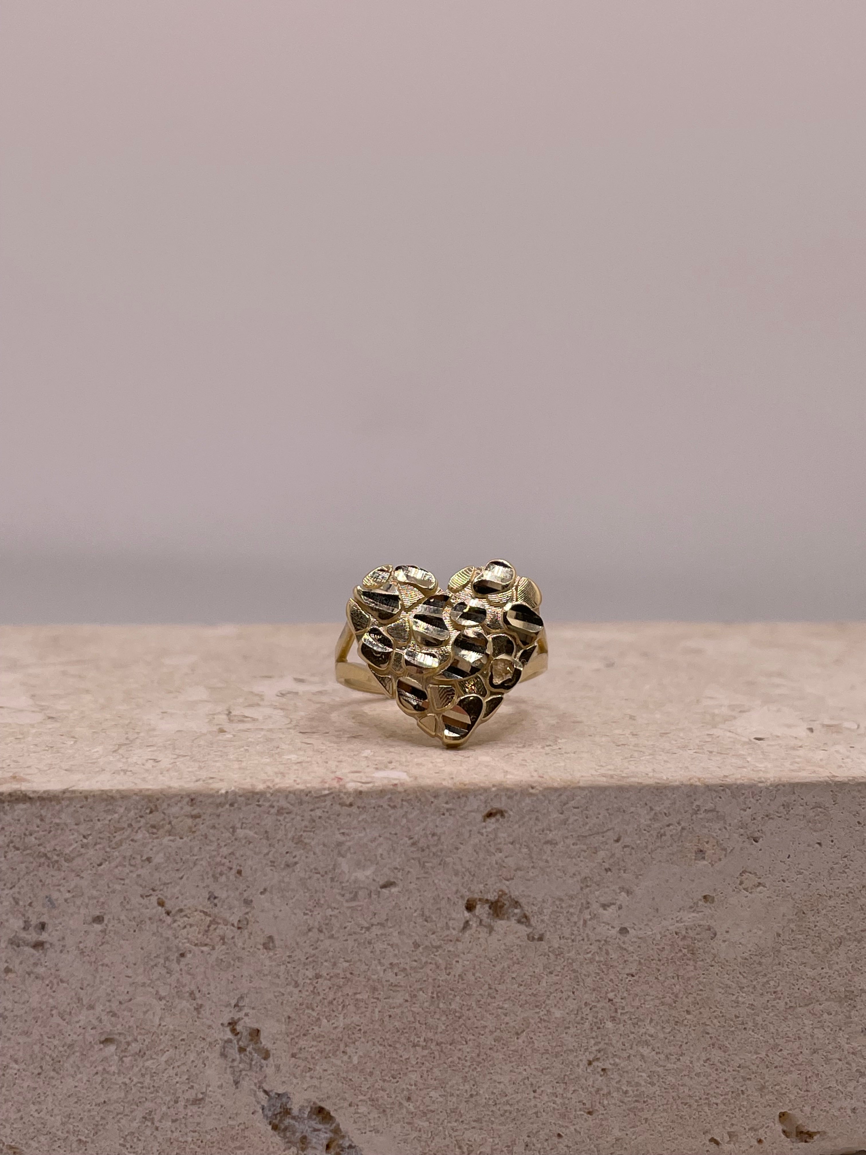 14k gold large heart nugget ring
