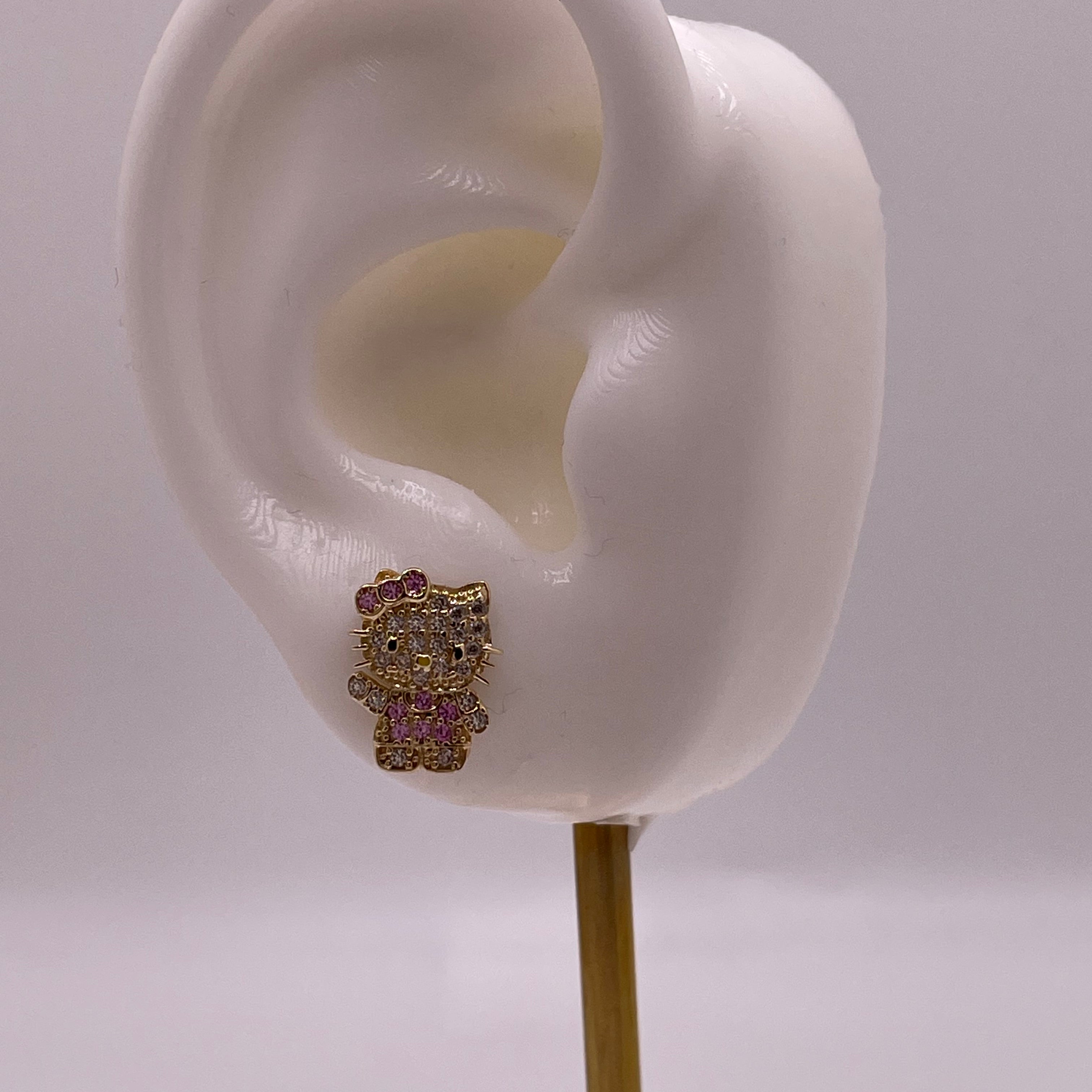 Juego de colgante y aretes de Hello Kitty de 14 quilates con circonitas rosas y blancas
