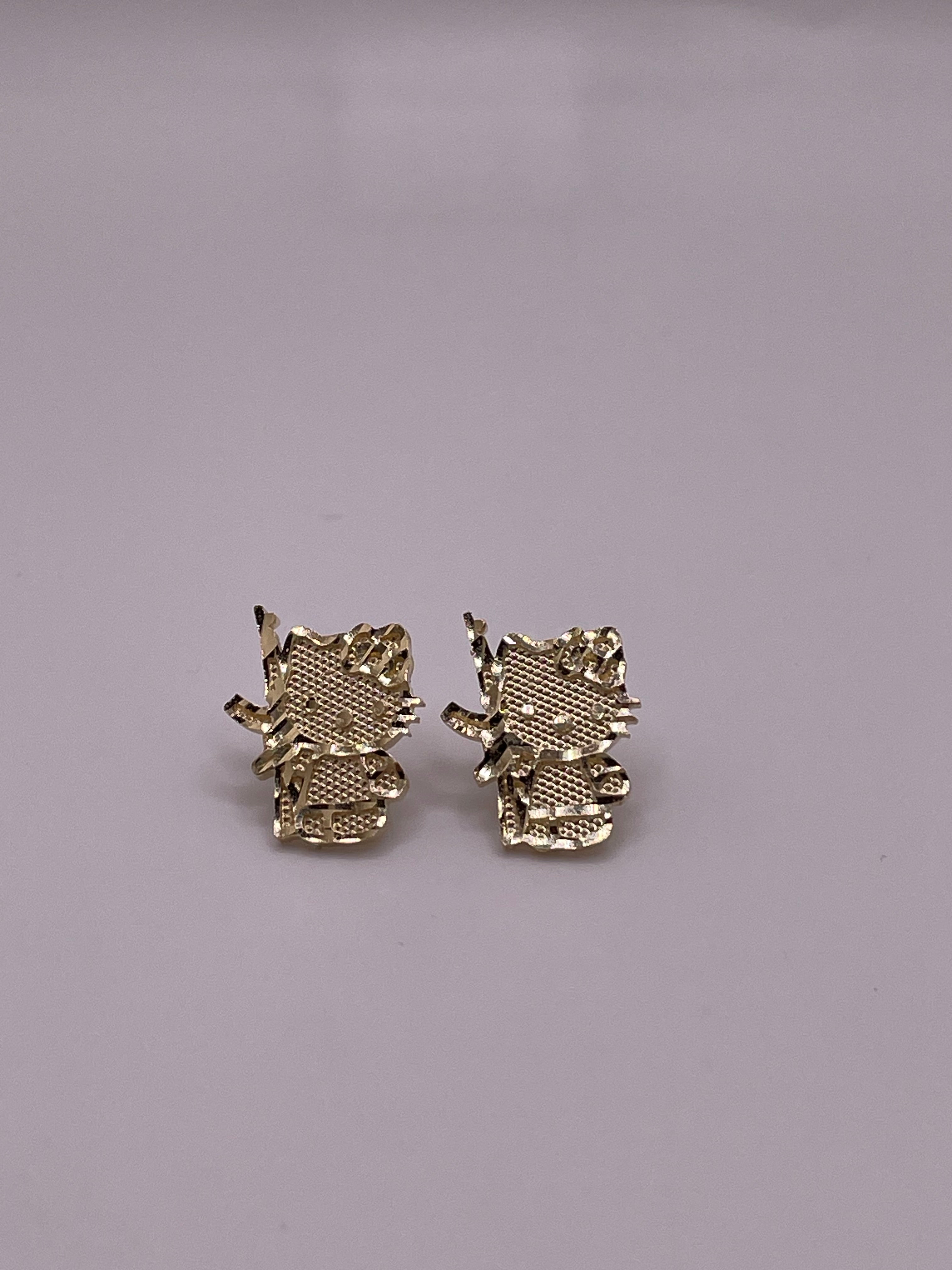 14K Gold Hello Kitty AK Earrings