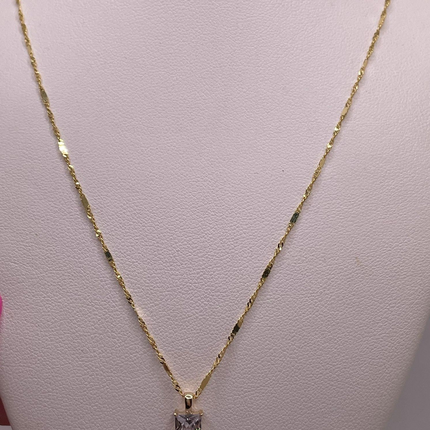 14K Gold 16" Singapore Bar Chain with Square CZ Pendant