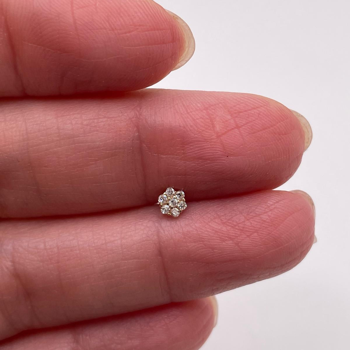 14K Gold CZ Flower Nose Screw