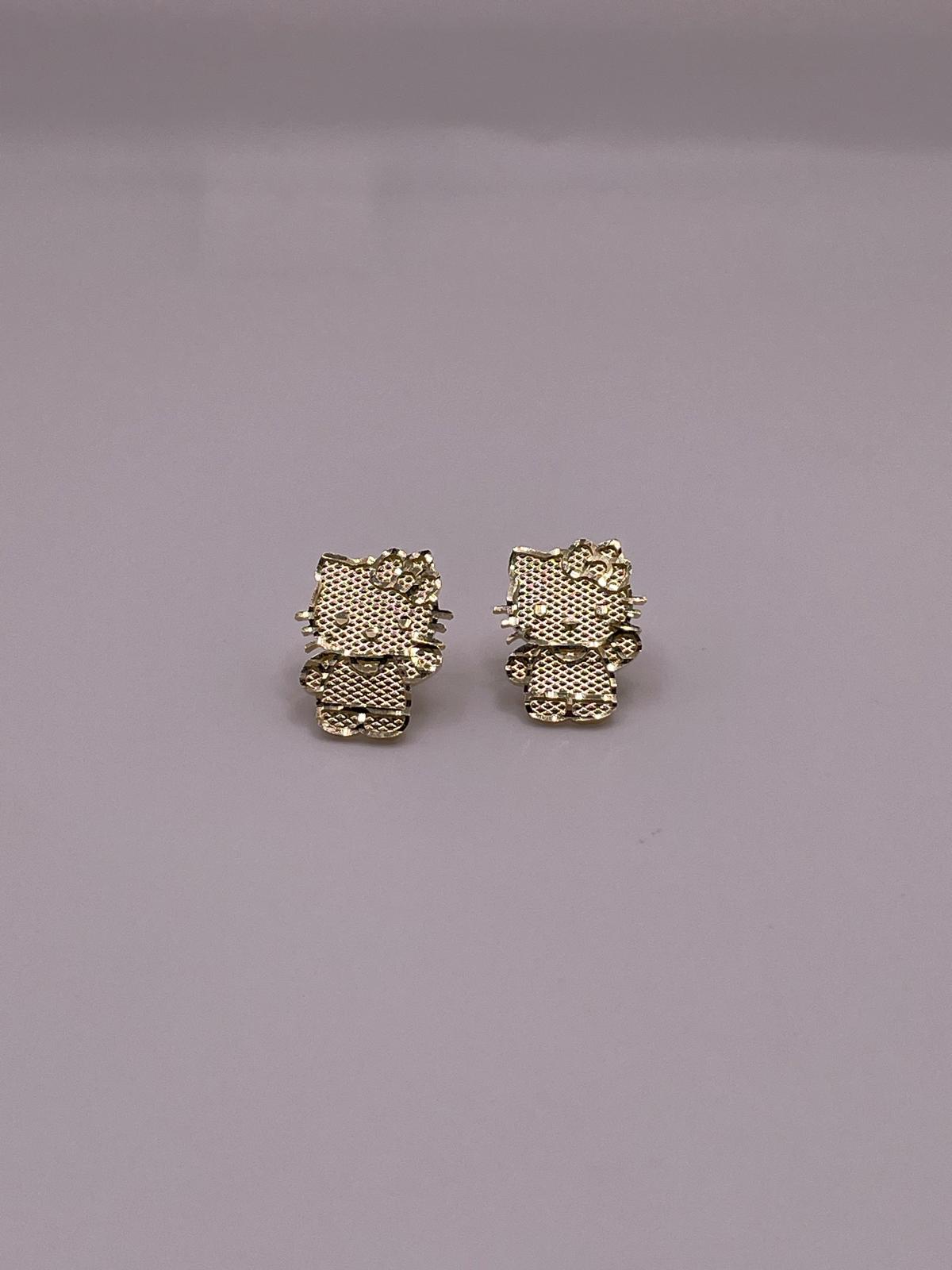 10K Gold Hello Kitty Full Body Earrings