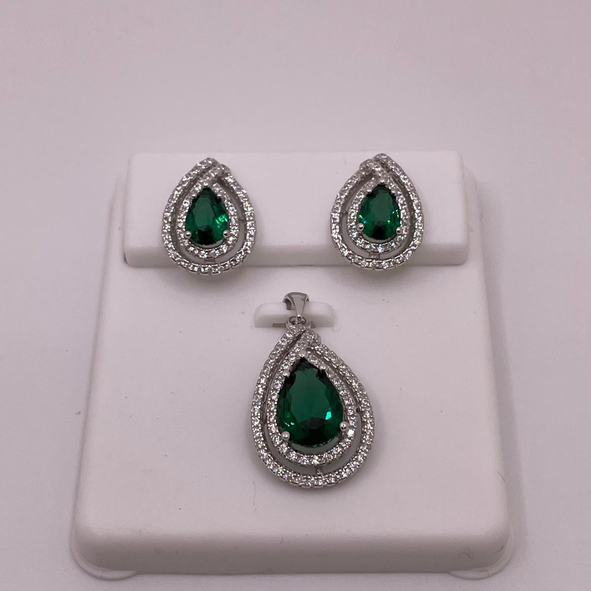 925 Sterling Silver Green CZ Teardrop Set