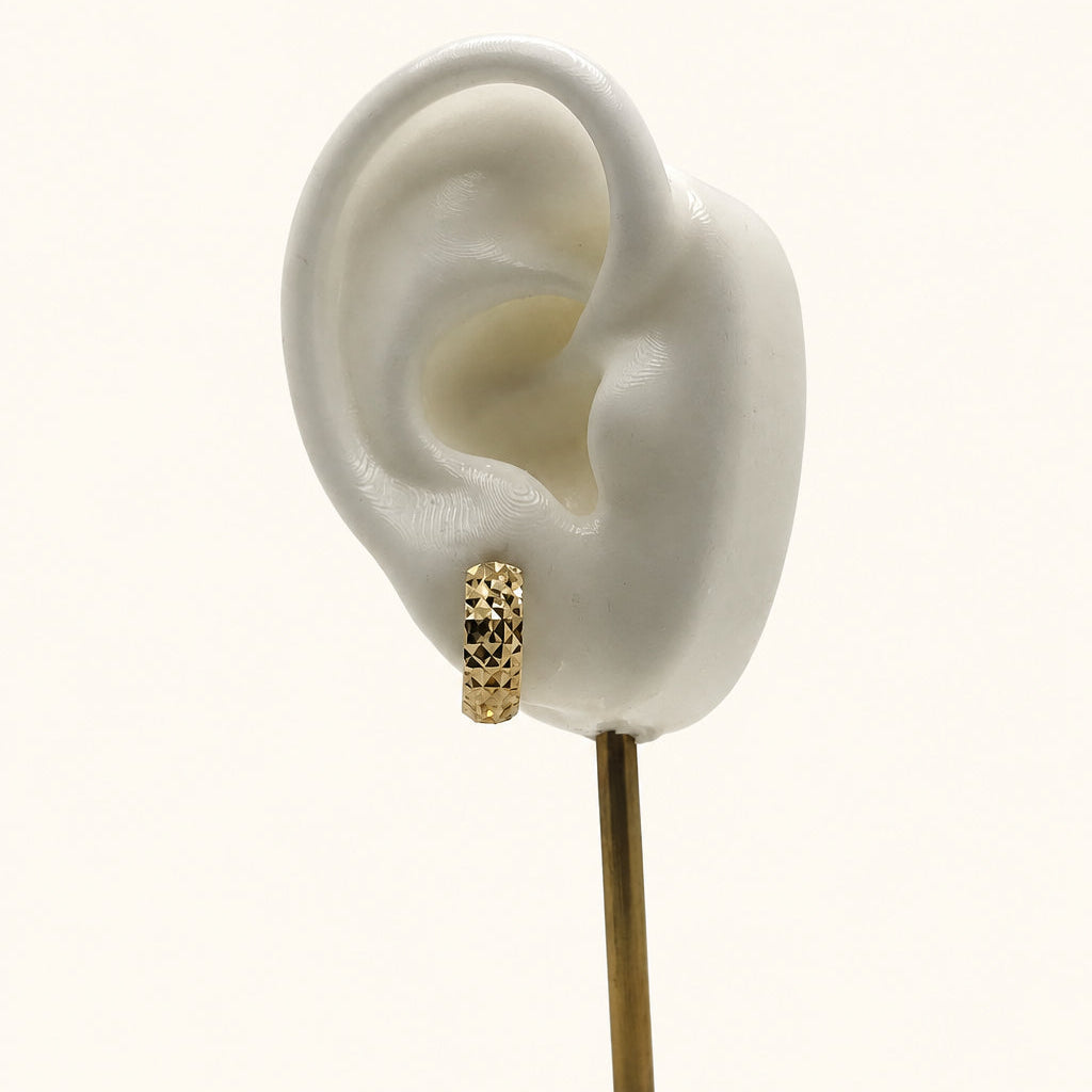 14K Gold Diamond-Cut Huggie Hoop Earrings