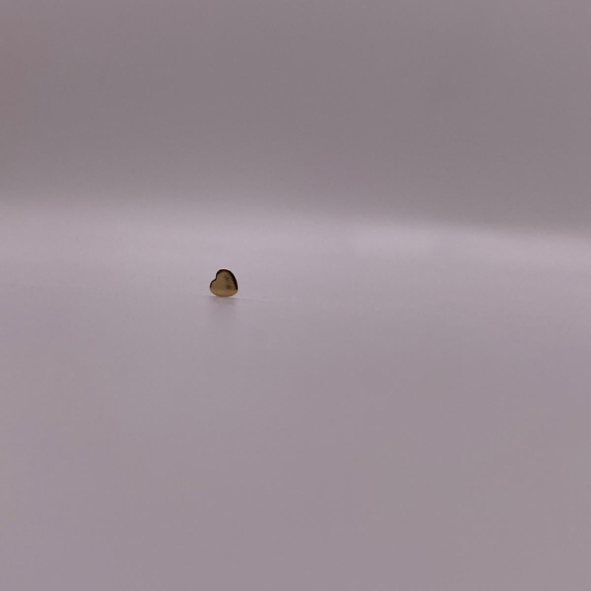14K Gold Tiny Heart Nose Stud – Straight Post