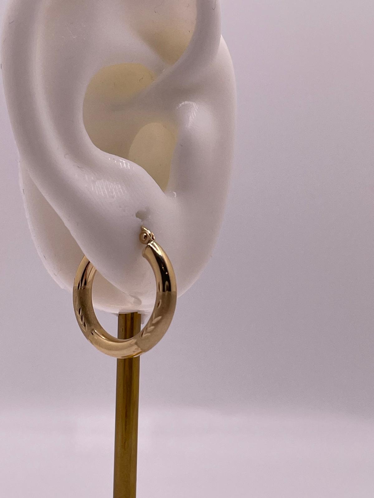 14K Budded Diamond Cut Hoops (020)